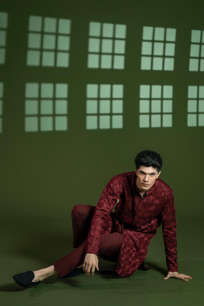 Maroon Embroidered Blended Kurta Set (2-Piece) - Image 5