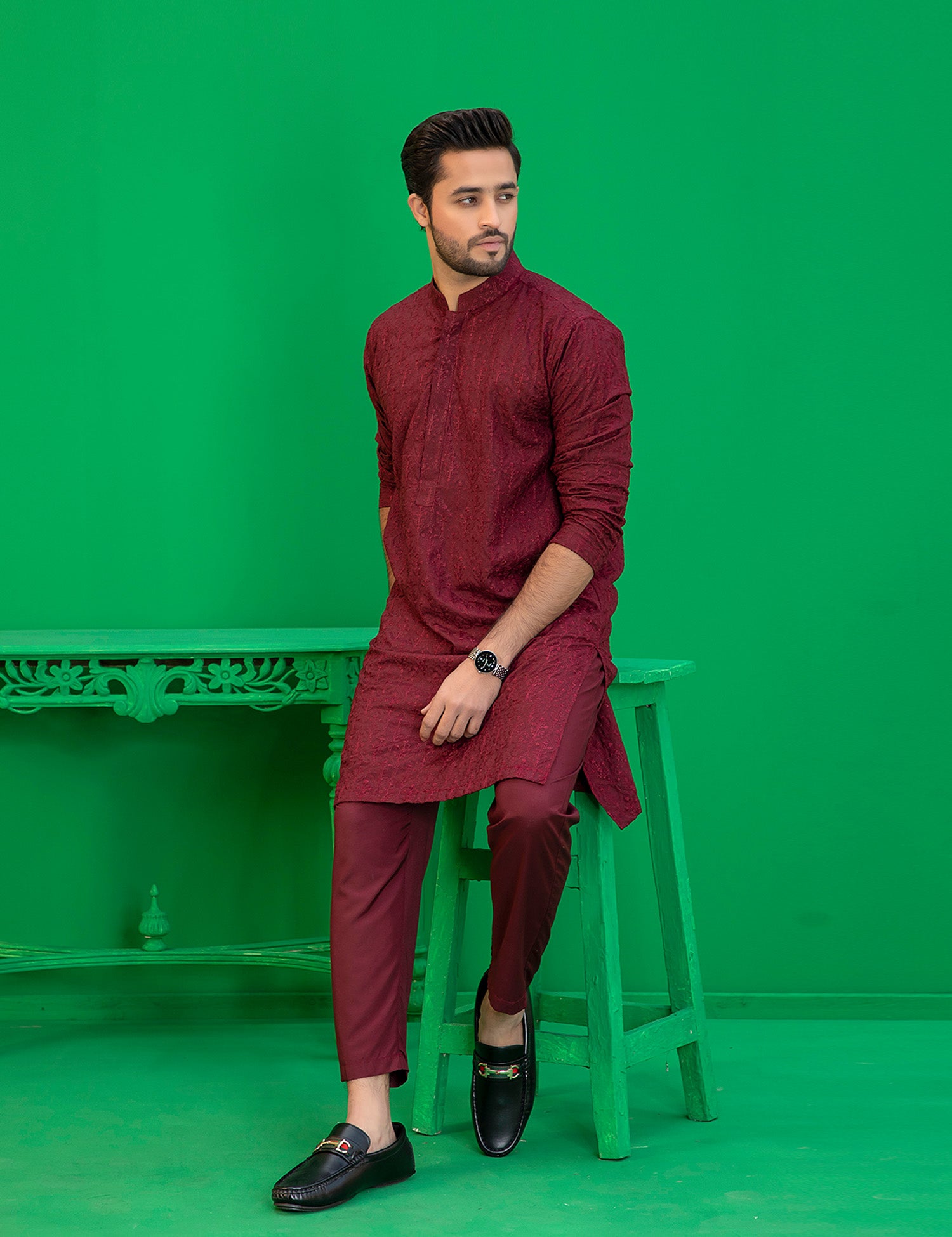 Maroon Embroidered Textured Kurta with Trousers (2-Piece) - Image 6