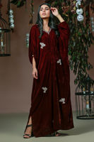 Pakistani Maroon Beaded Velvet Kaftan (1-Pc) - Image 2