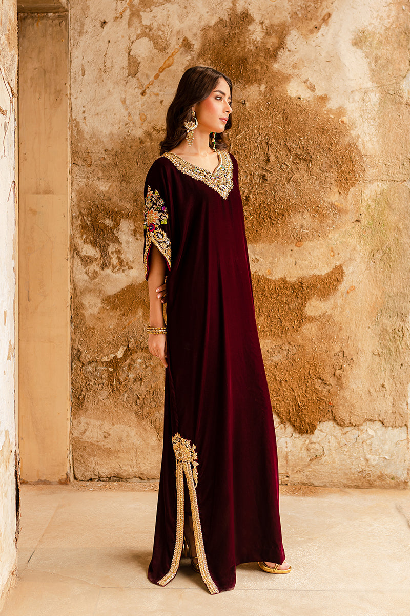 Pakistani Maroon Hand-Embellished Velvet Kaftan (2-Piece) - Image 1