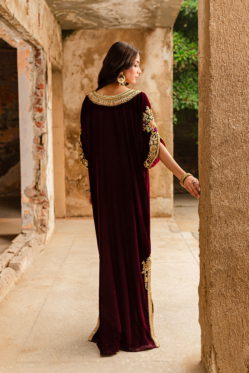 Pakistani Maroon Hand-Embellished Velvet Kaftan (2-Piece) - Image 4
