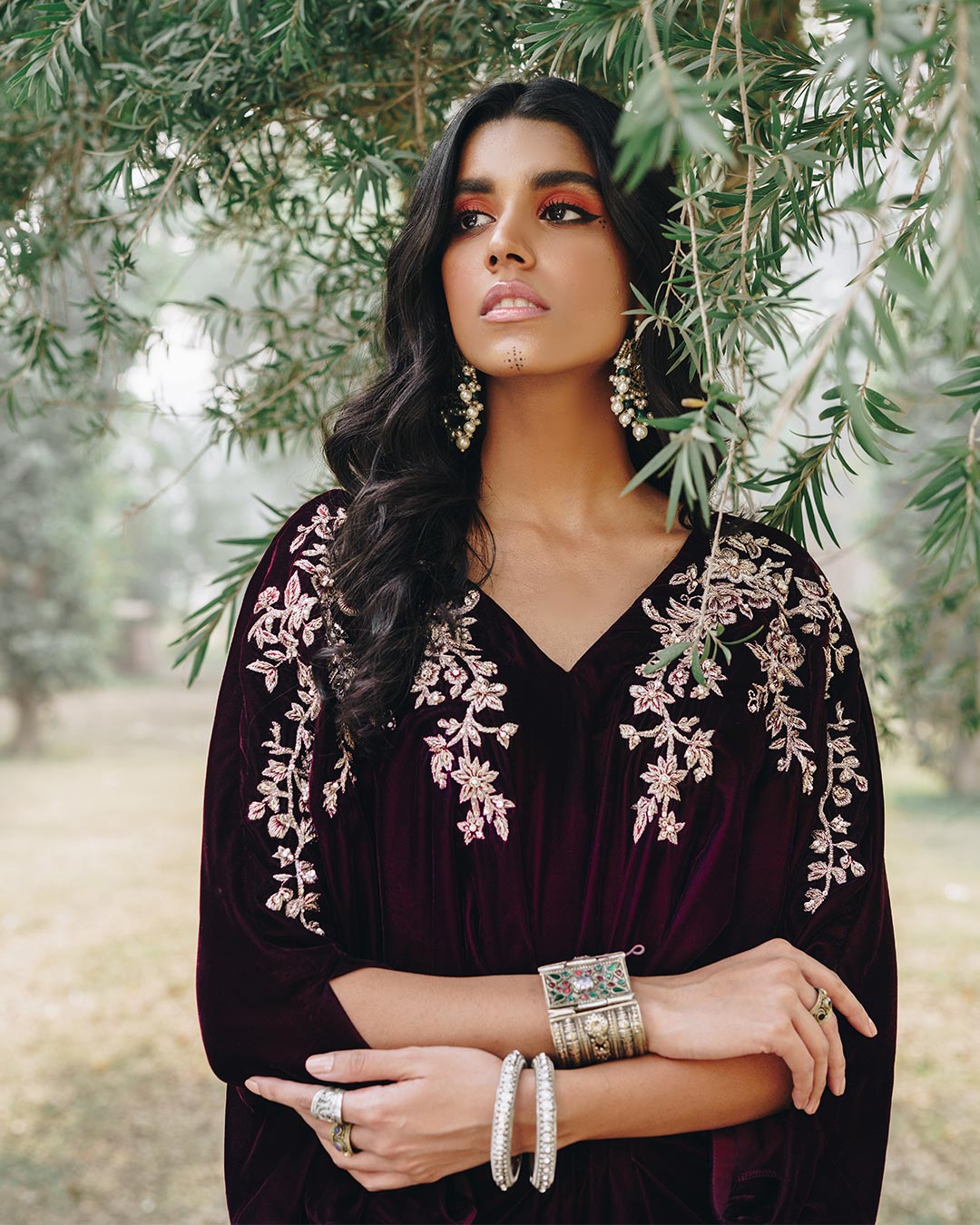 Deep Maroon Embroidered Velvet Kaftan (1-Pc) - Image 4