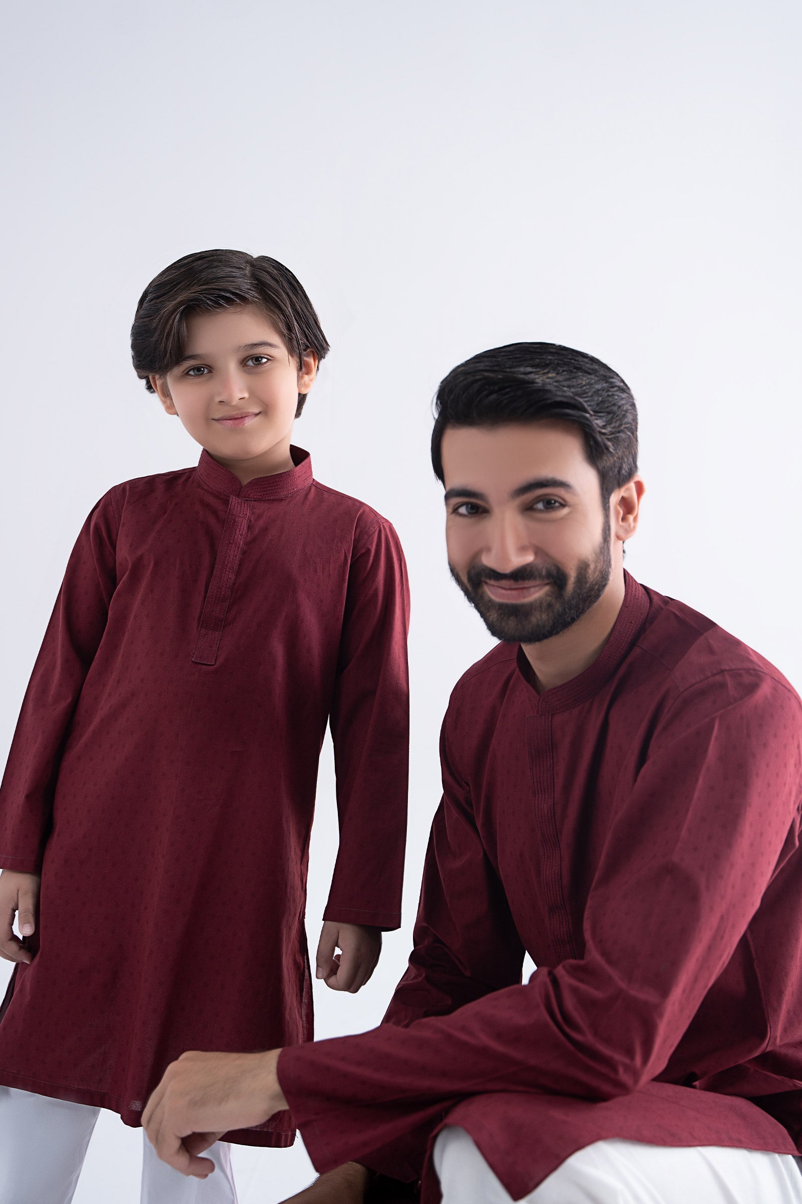 Maroon Jacquard Kurta (2-Piece) - Image 5