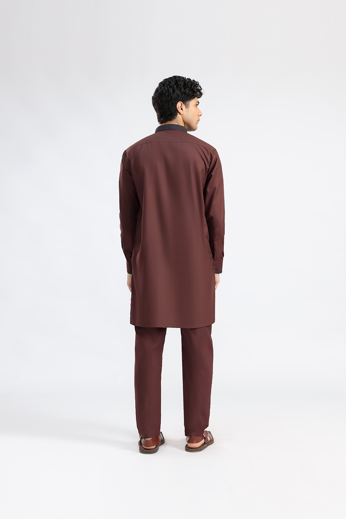 Maroon Embroidered Wash & Wear Kurta Pajama (2-Piece) - Image 3