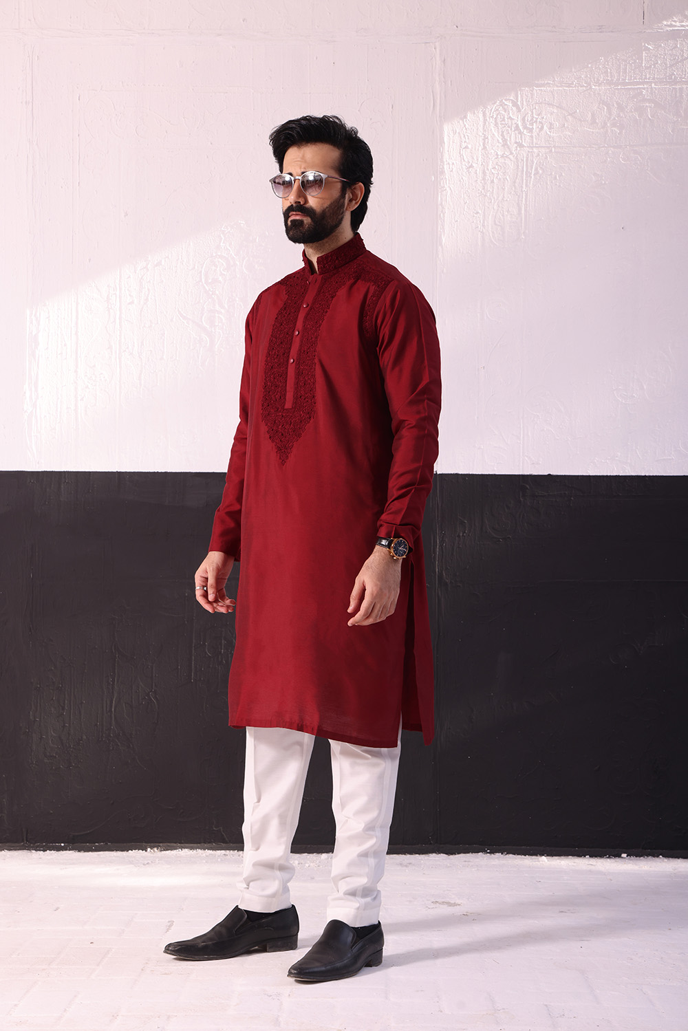 Maroon Hand-Embroidered Cotton Kurta (2-Piece) - Image 1