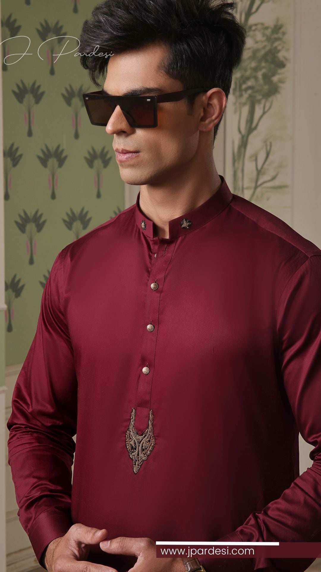 Maroon Hand-Embroidered Cotton Kurta Pajama (2-Piece) - Image 3