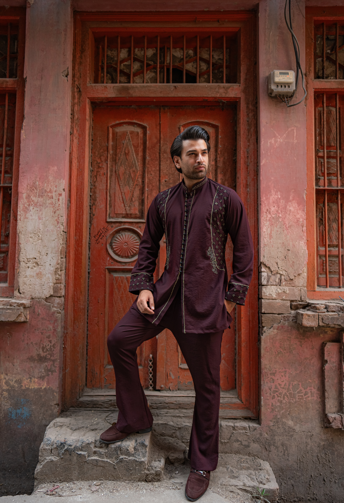 Maroon Embroidered Cotton-Silk Kurta Set (2-Piece) - Image 2