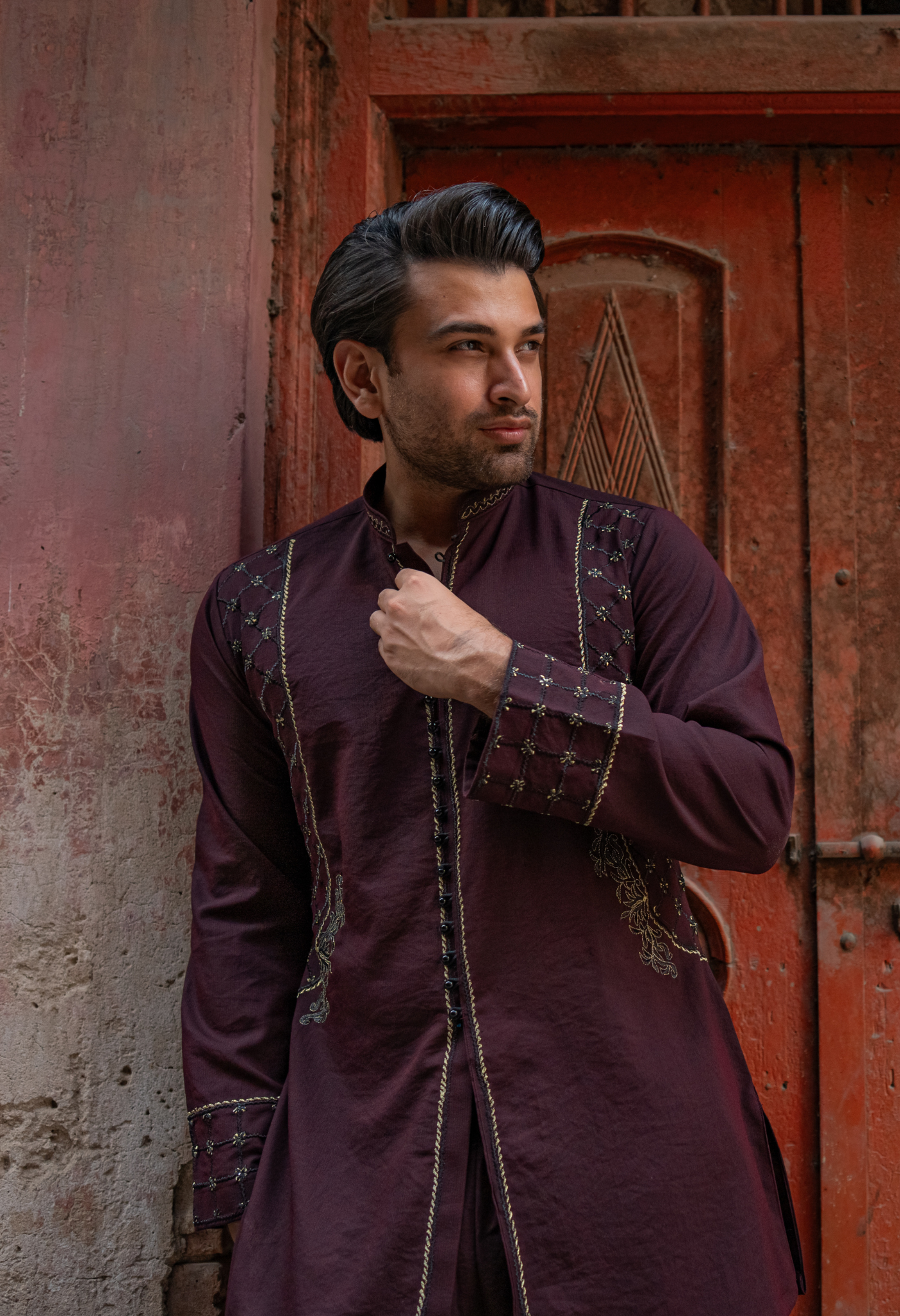 Maroon Embroidered Cotton-Silk Kurta Set (2-Piece) - Image 4
