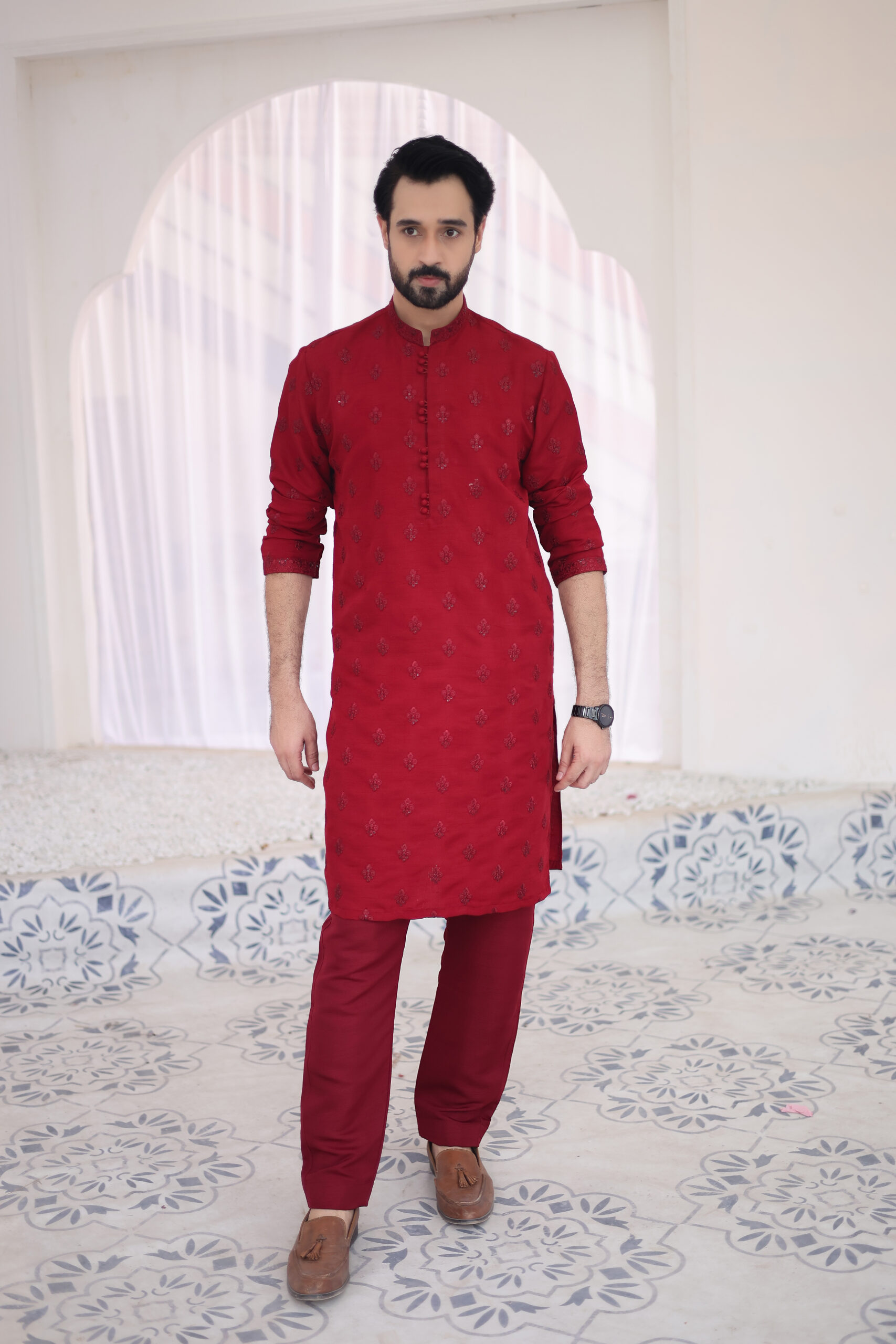 Maroon Hand Embroidered Raw Silk Kurta (2-Piece) - Image 1