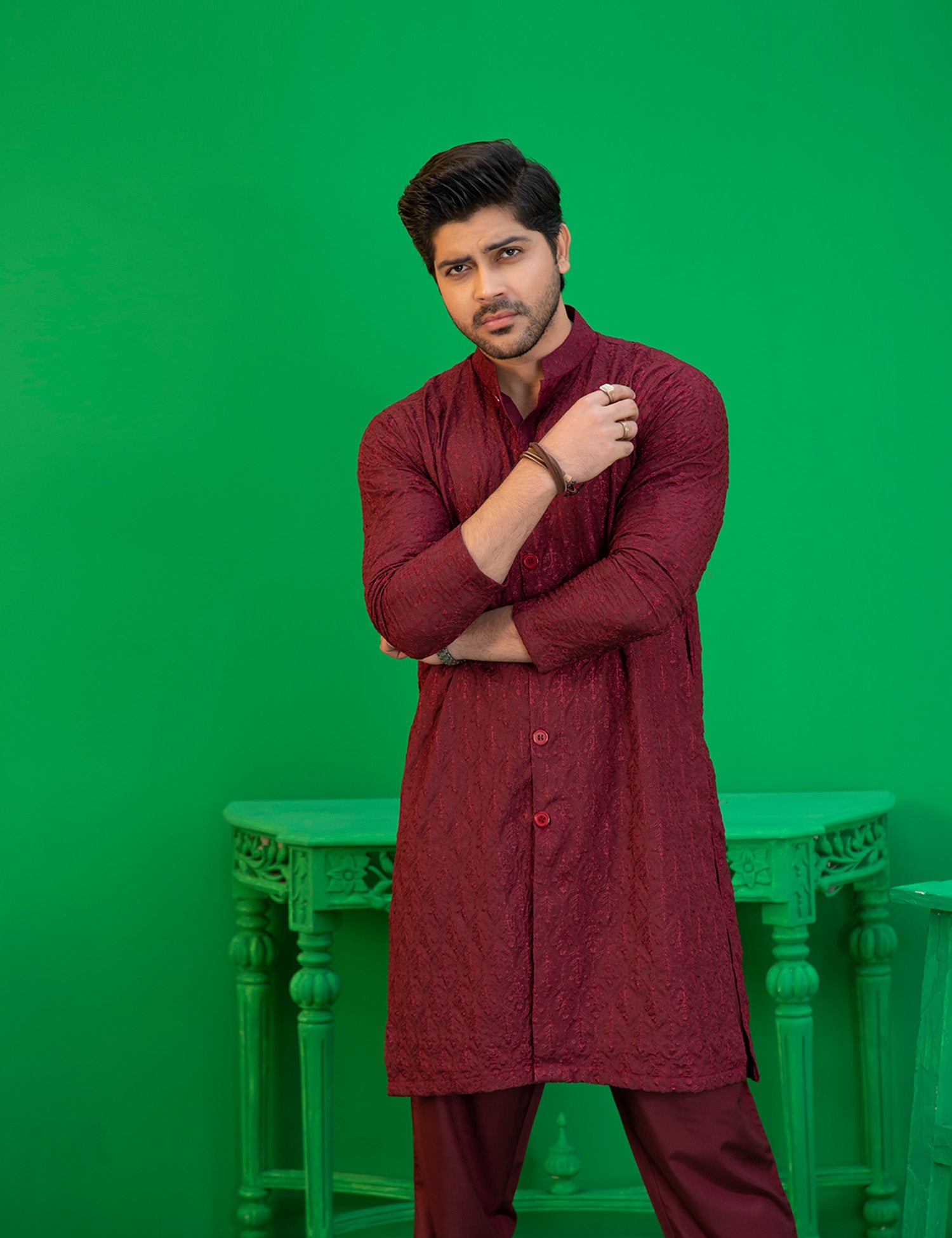 Maroon Embroidered Silk-Blend Kurta Set (2-Piece) - Image 7
