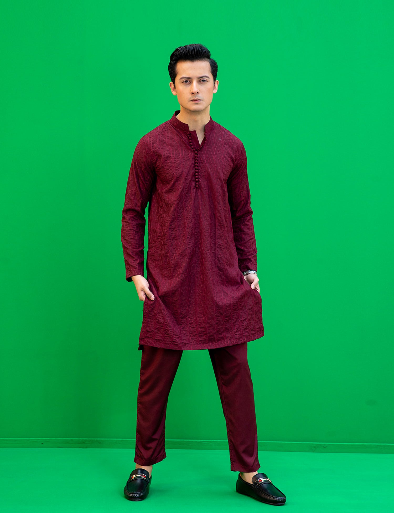 Maroon Embroidered Textured Kurta Set (2-Piece) - Image 1