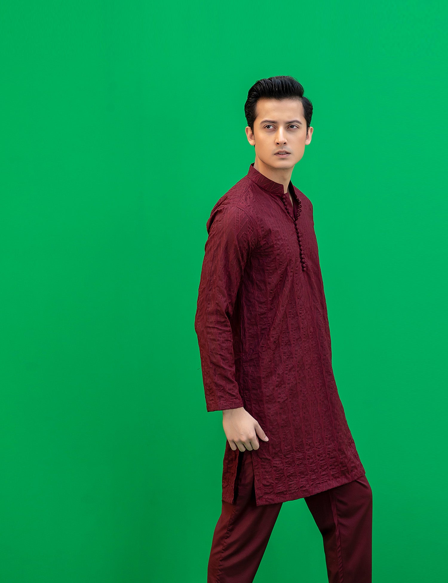 Maroon Embroidered Textured Kurta Set (2-Piece) - Image 8
