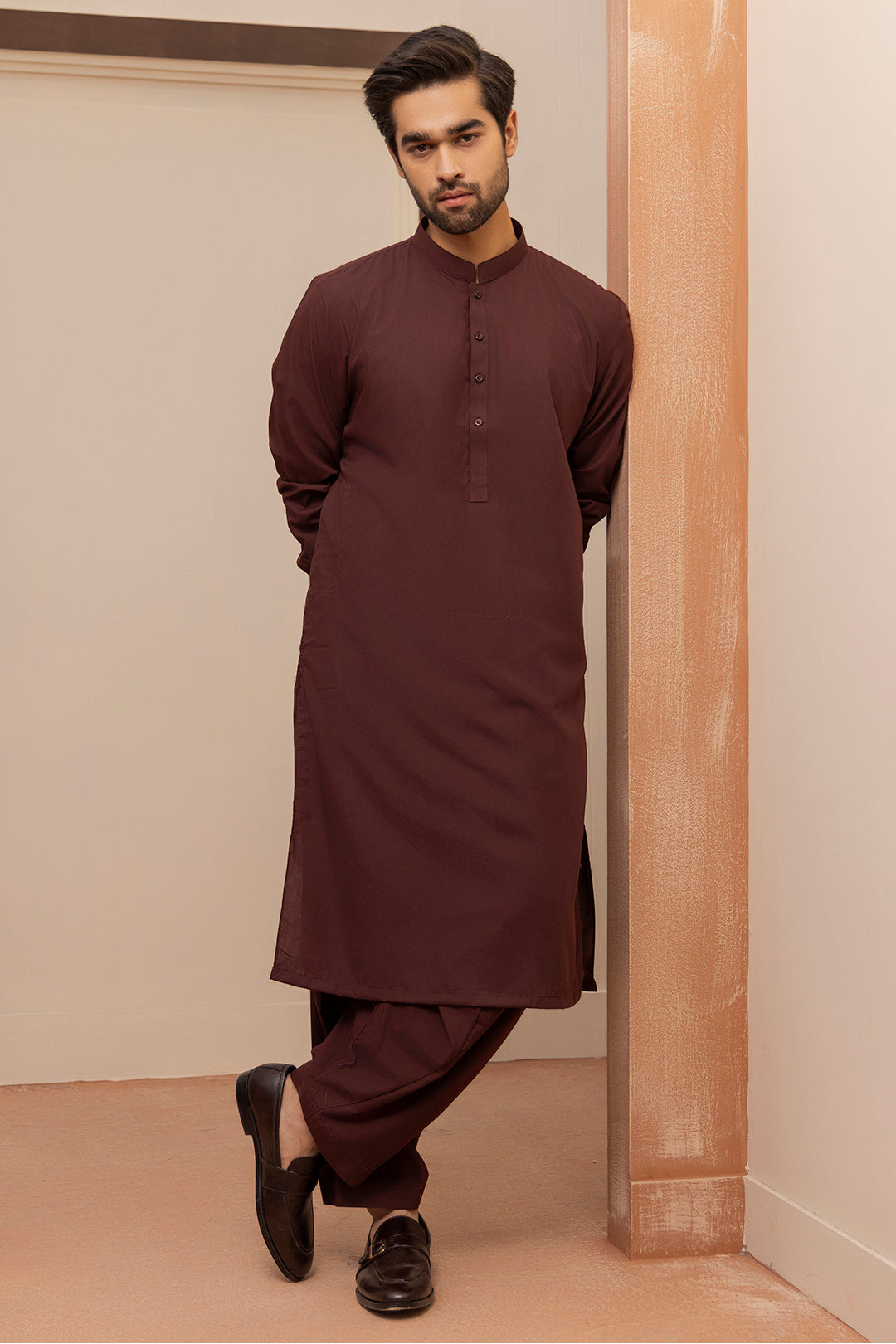 Maroon Blended Fabric Shalwar Kameez (2-Piece) - Image 4