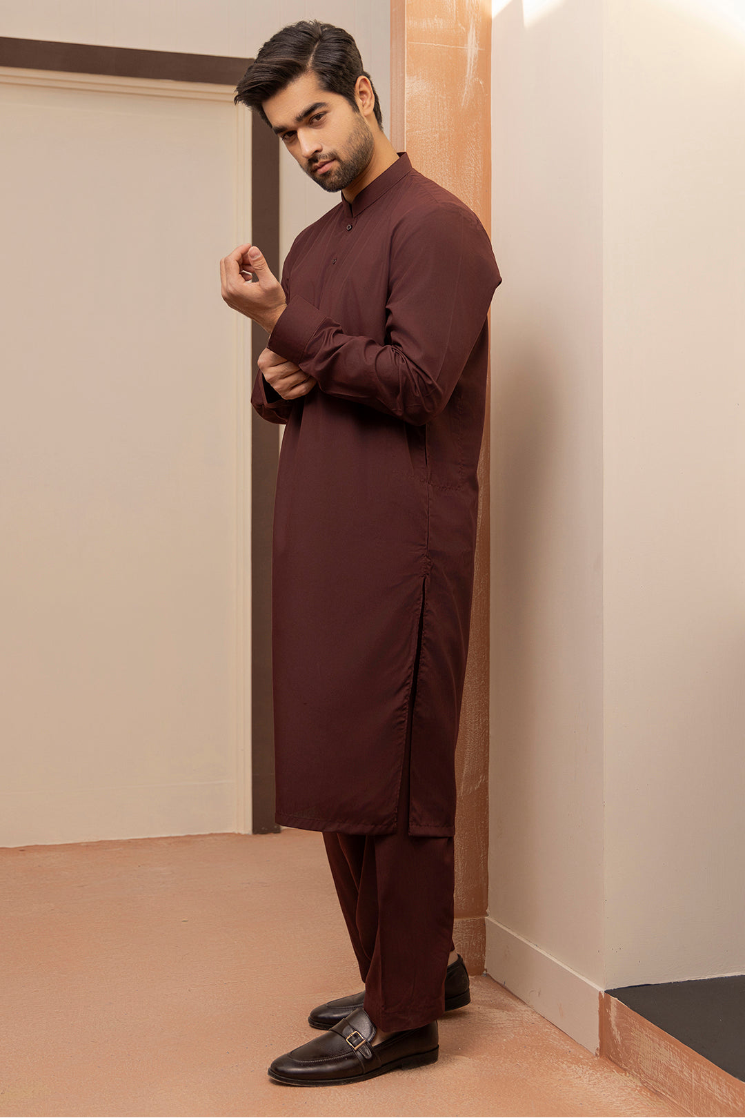 Maroon Blended Fabric Shalwar Kameez (2-Piece) - Image 5