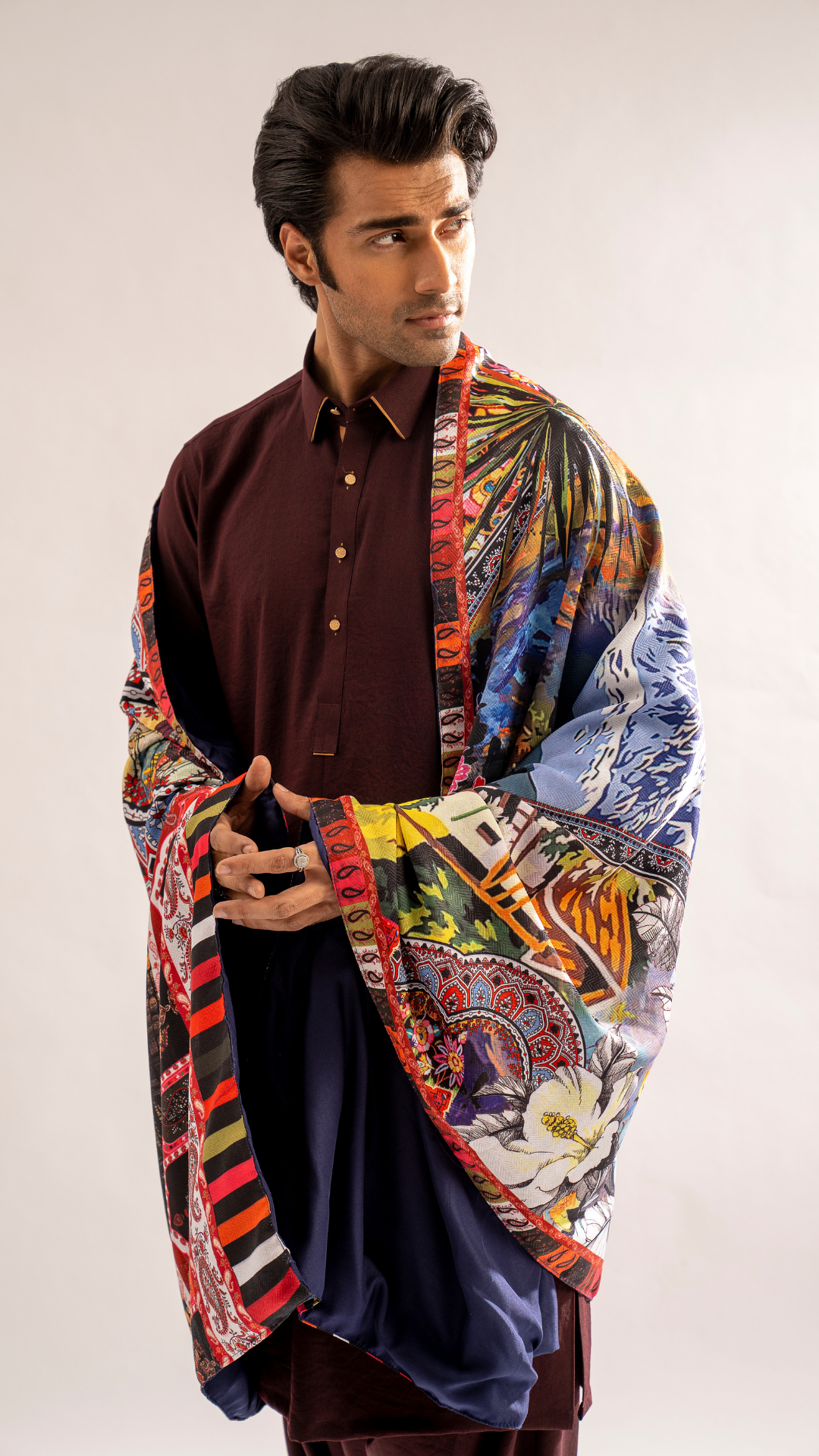 Maroon Textured Cotton Blend Kurta Shalwar (2-Piece) - Image 4