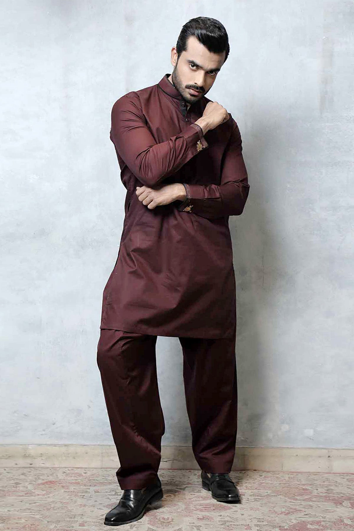 Deep Maroon Cotton-Polyester Shalwar Kameez (2-Piece) - Image 2