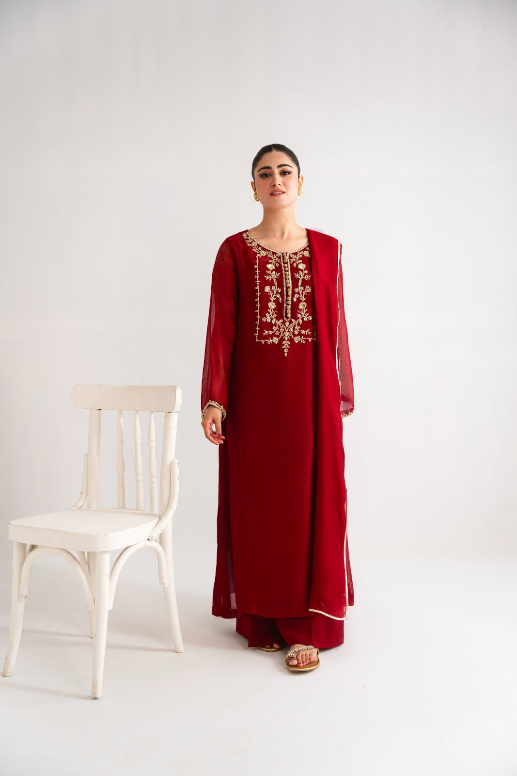 Pakistani Maroon Golden Embroidered Cotton Net Salwar Kameez (3-Piece) - Image 1