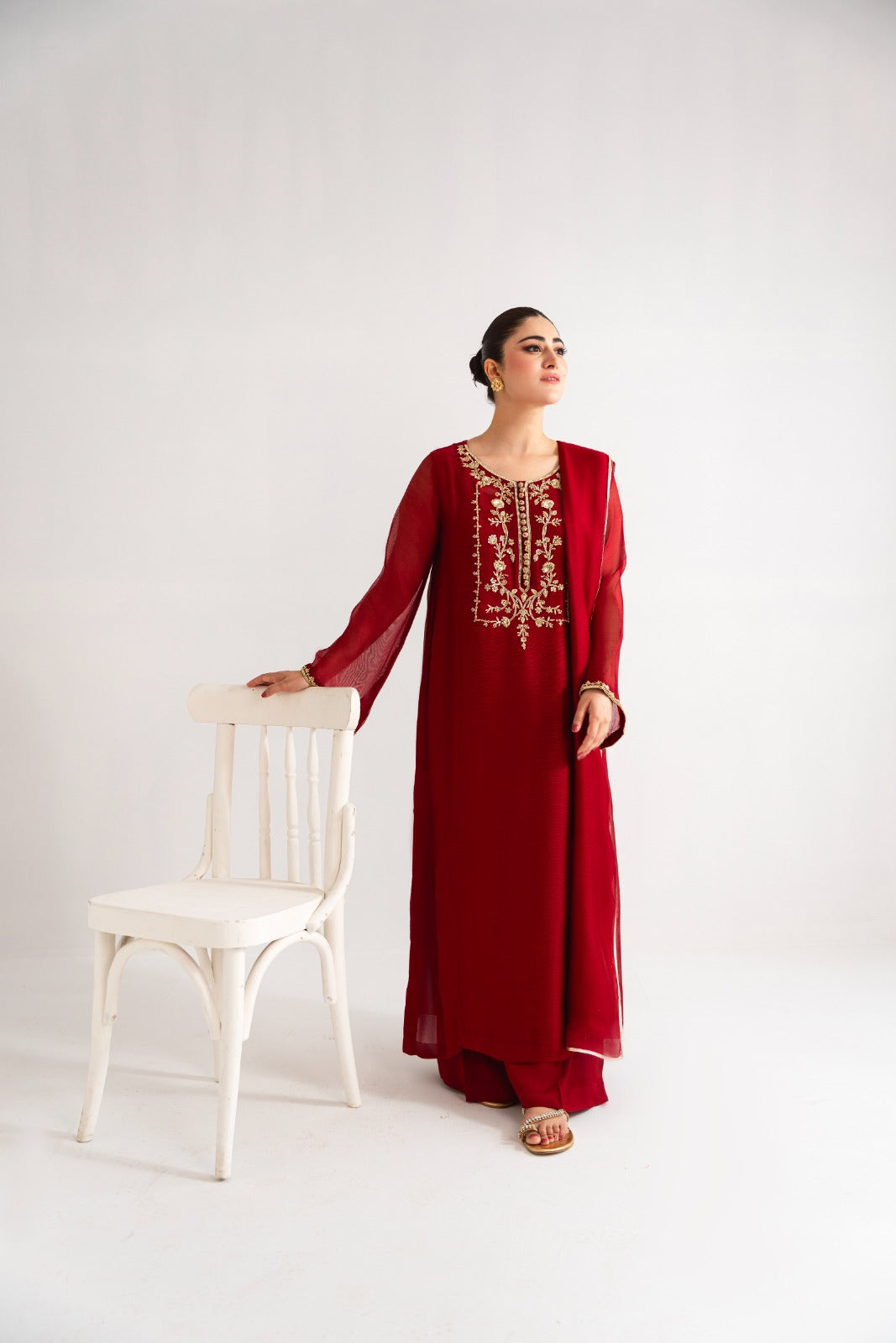 Pakistani Maroon Golden Embroidered Cotton Net Salwar Kameez (3-Piece) - Image 3