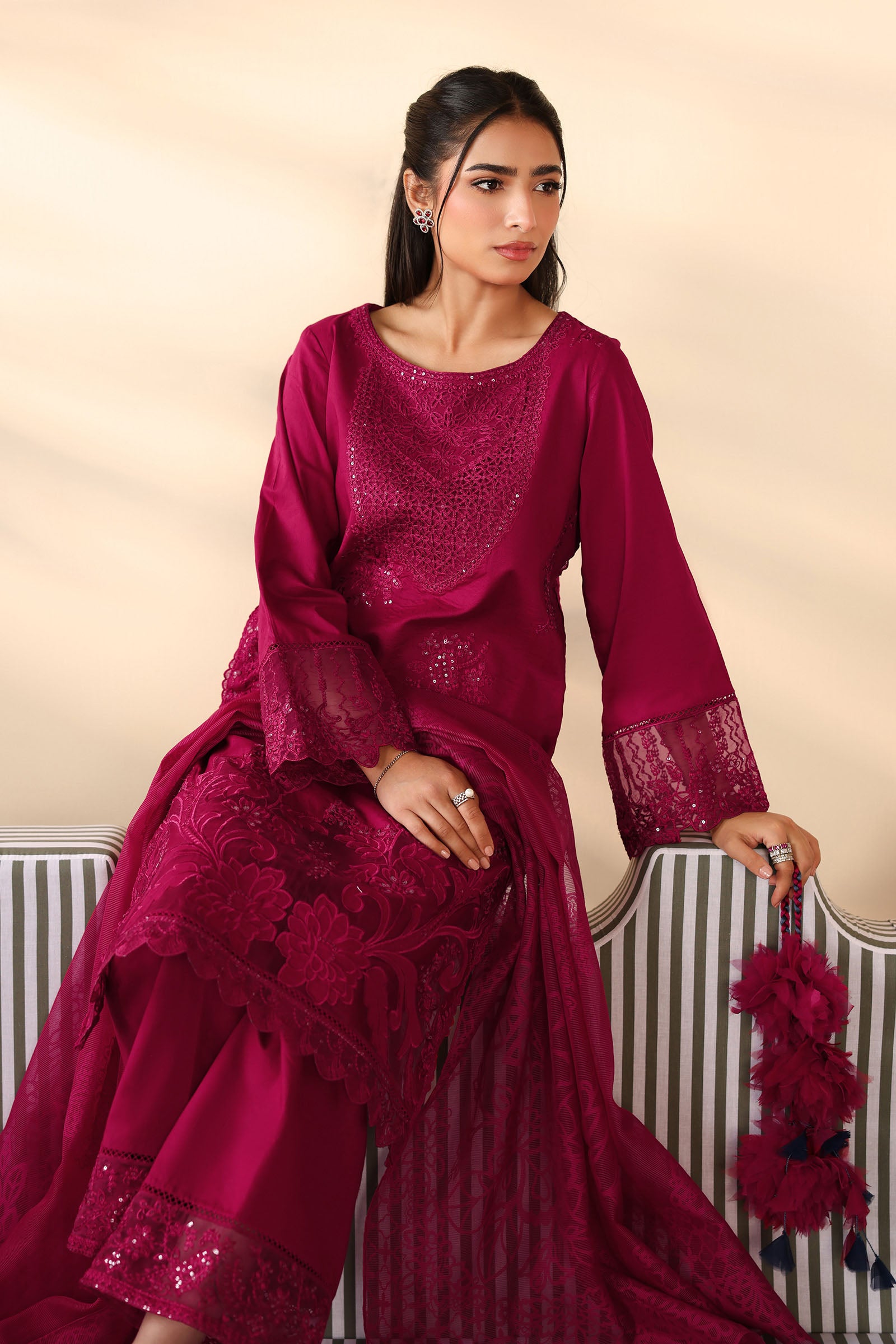 Maroon Embroidered Dobby 3-Piece Suit - Image 2