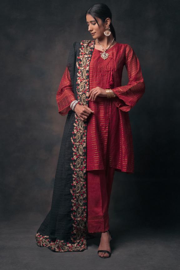 Maroon Embroidered Kurta Set (3-Piece) - Image 1