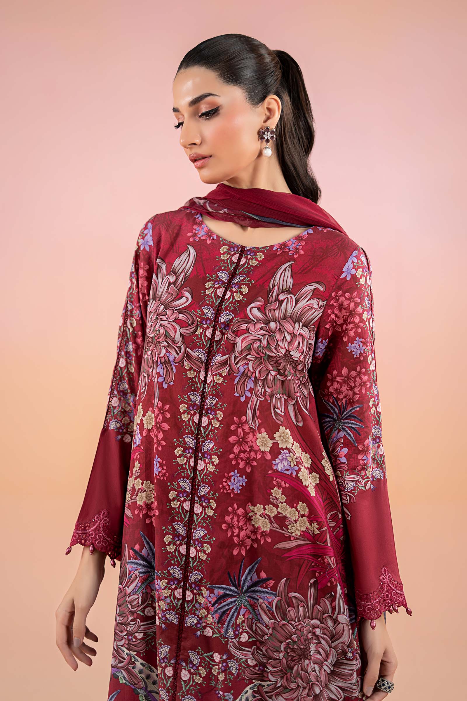 Pakistani Maroon Embroidered Lawn Salwar Kameez (3-Piece) - Image 3