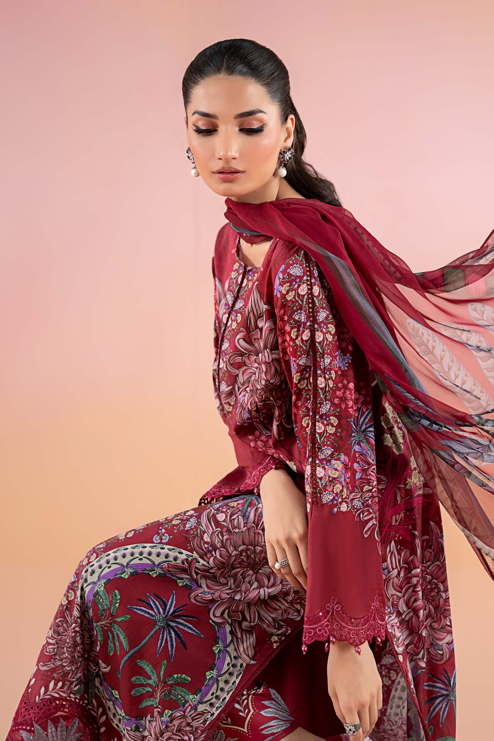 Pakistani Maroon Embroidered Lawn Salwar Kameez (3-Piece) - Image 4