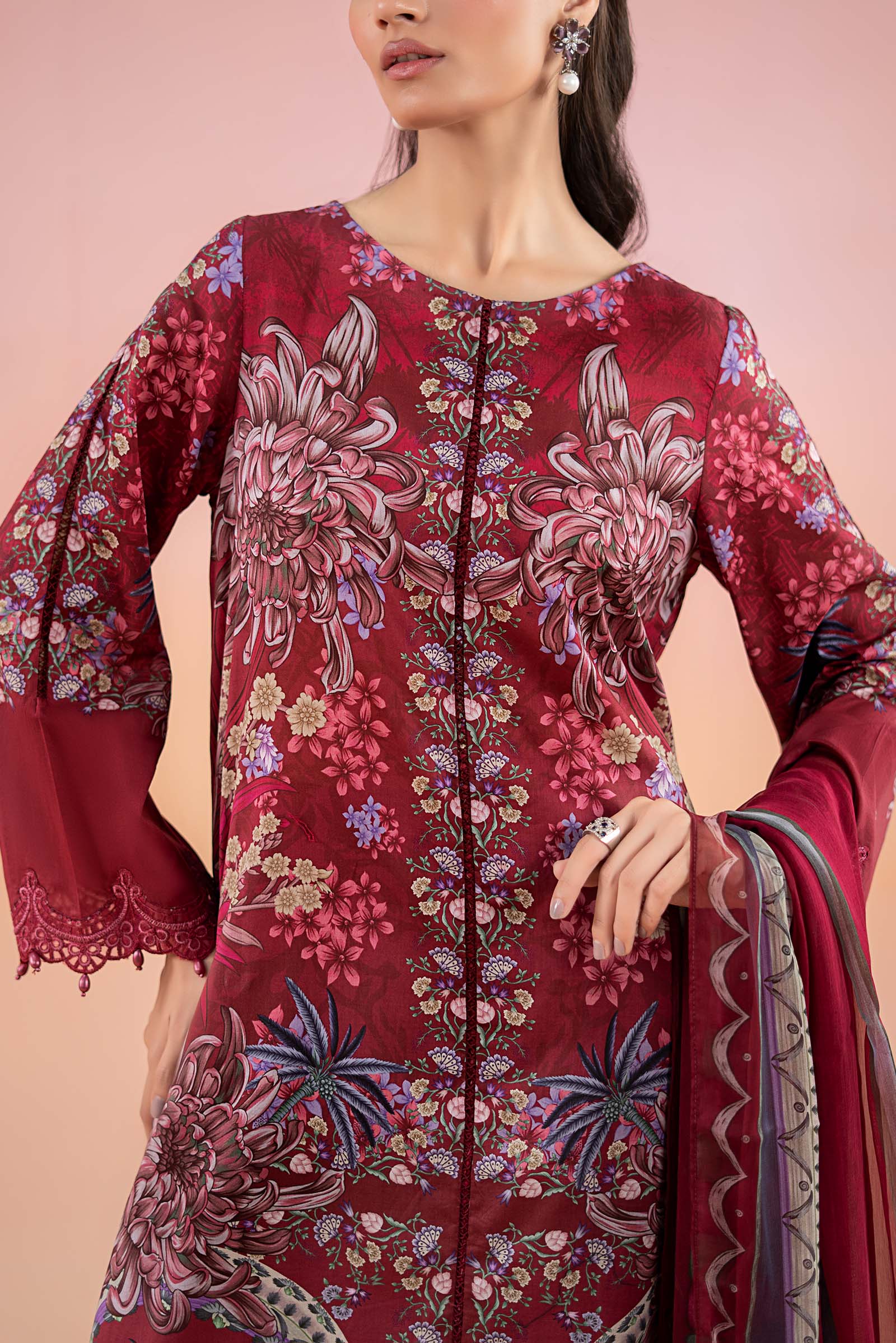 Pakistani Maroon Embroidered Lawn Salwar Kameez (3-Piece) - Image 5