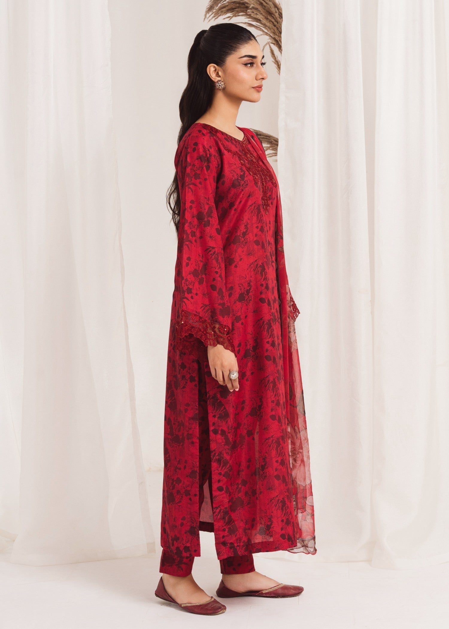 Pakistani Maroon Printed Poly Lawn Kurta Set (2-Piece) - Image 2
