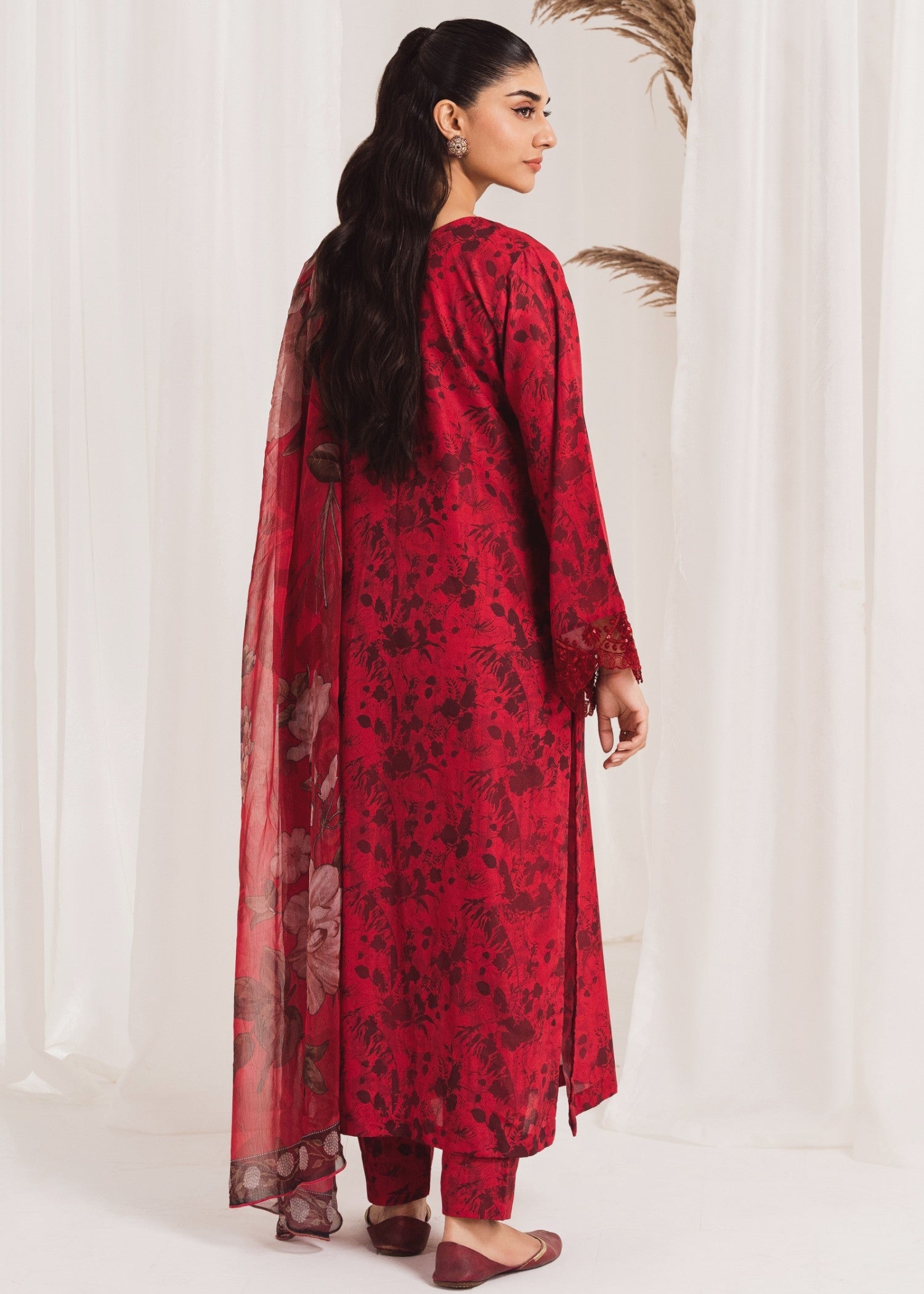Pakistani Maroon Printed Poly Lawn Kurta Set (2-Piece) - Image 3