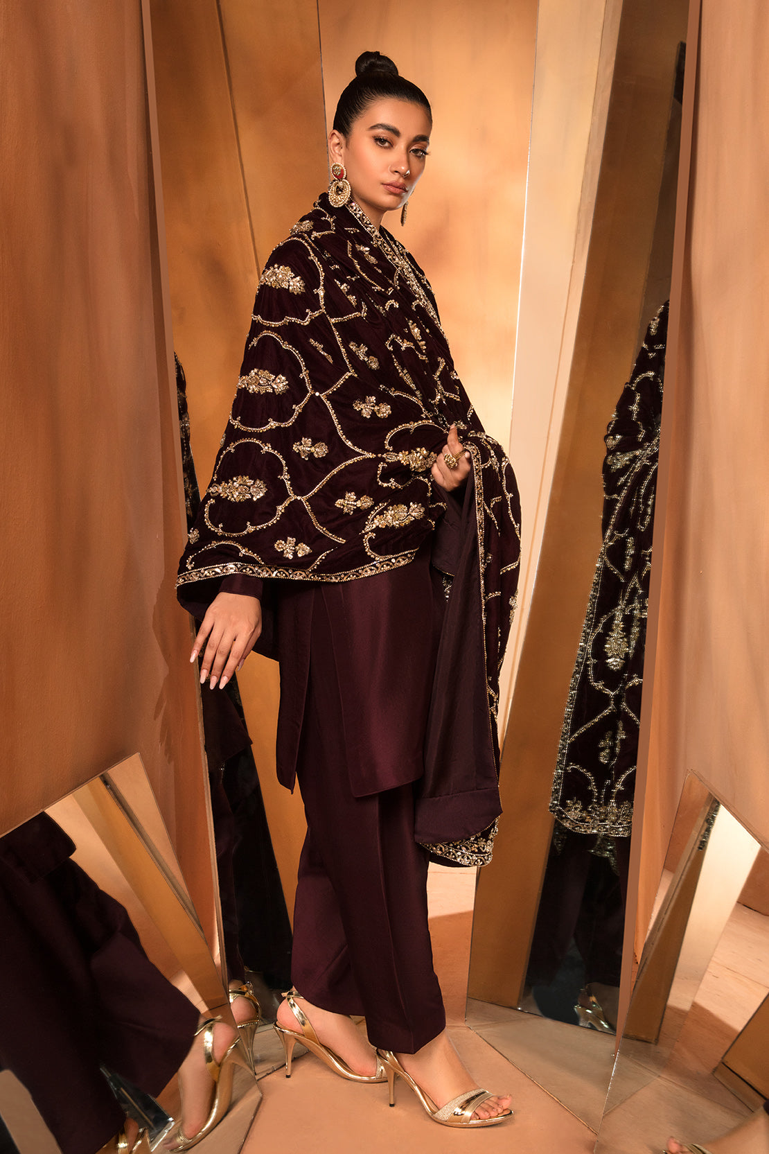 Pakistani Deep Maroon Embellished Velvet Shawl with Raw Silk Trouser (3-Piece) - Image 2