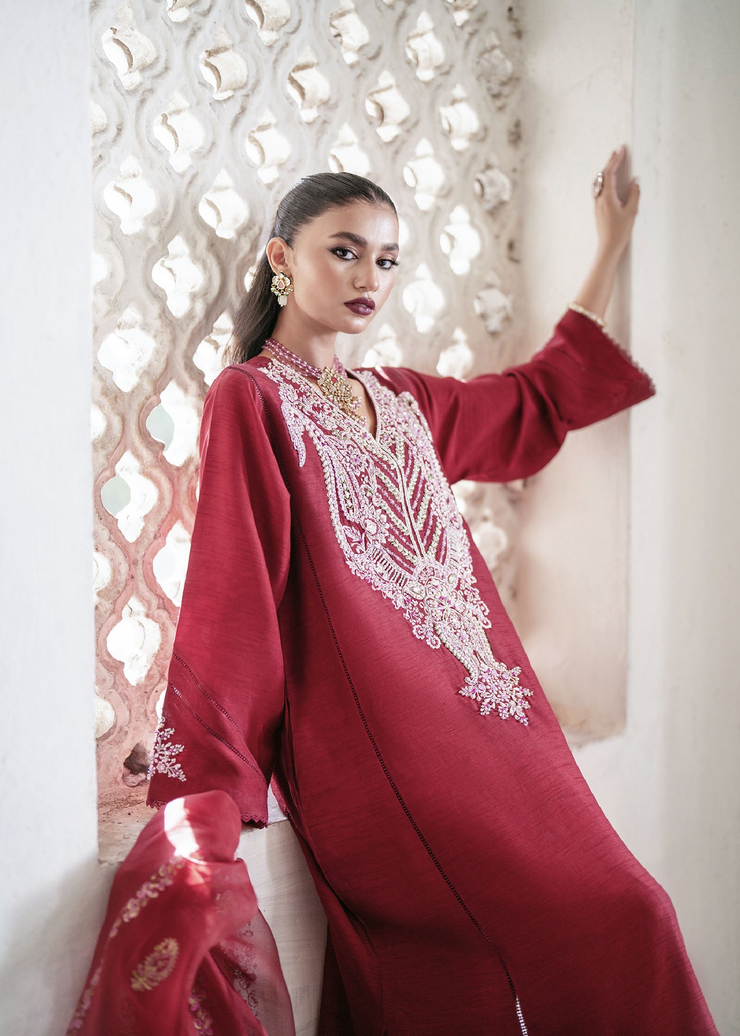 Maroon Zardozi Embroidered Raw Silk Kurta Set (3-Piece) - Image 2