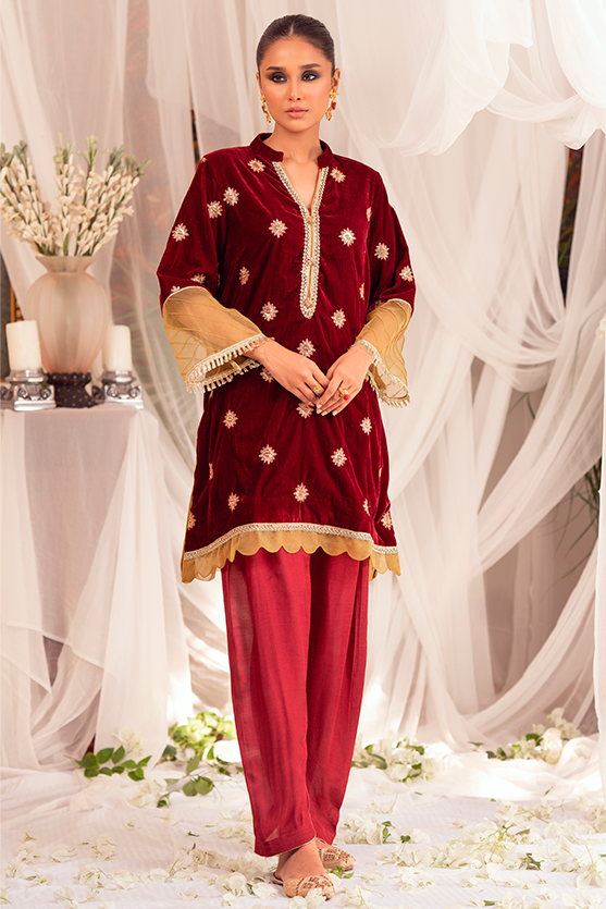 Maroon Embroidered Velvet Salwar Kameez (2-Piece) - Image 2