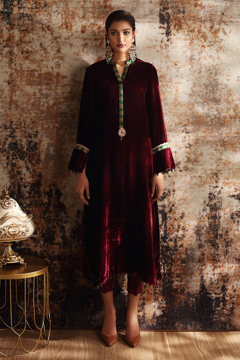 Pakistani Maroon Velvet Salwar Kameez (2-Piece) - Image 1