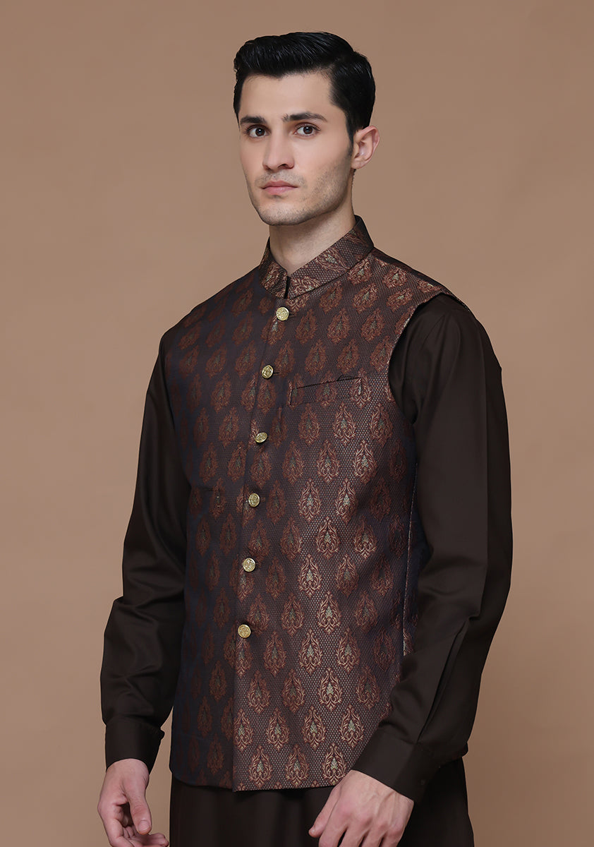 Maroon Woven Jamawar Waistcoat (2-Piece) - Image 4