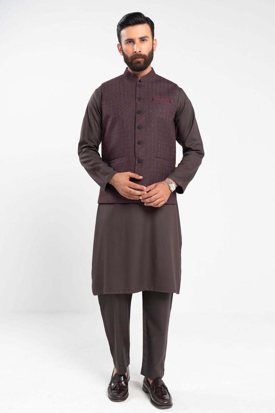 Maroon Self-Patterned Blended Waistcoat Kurta (3-Piece) - Image 1
