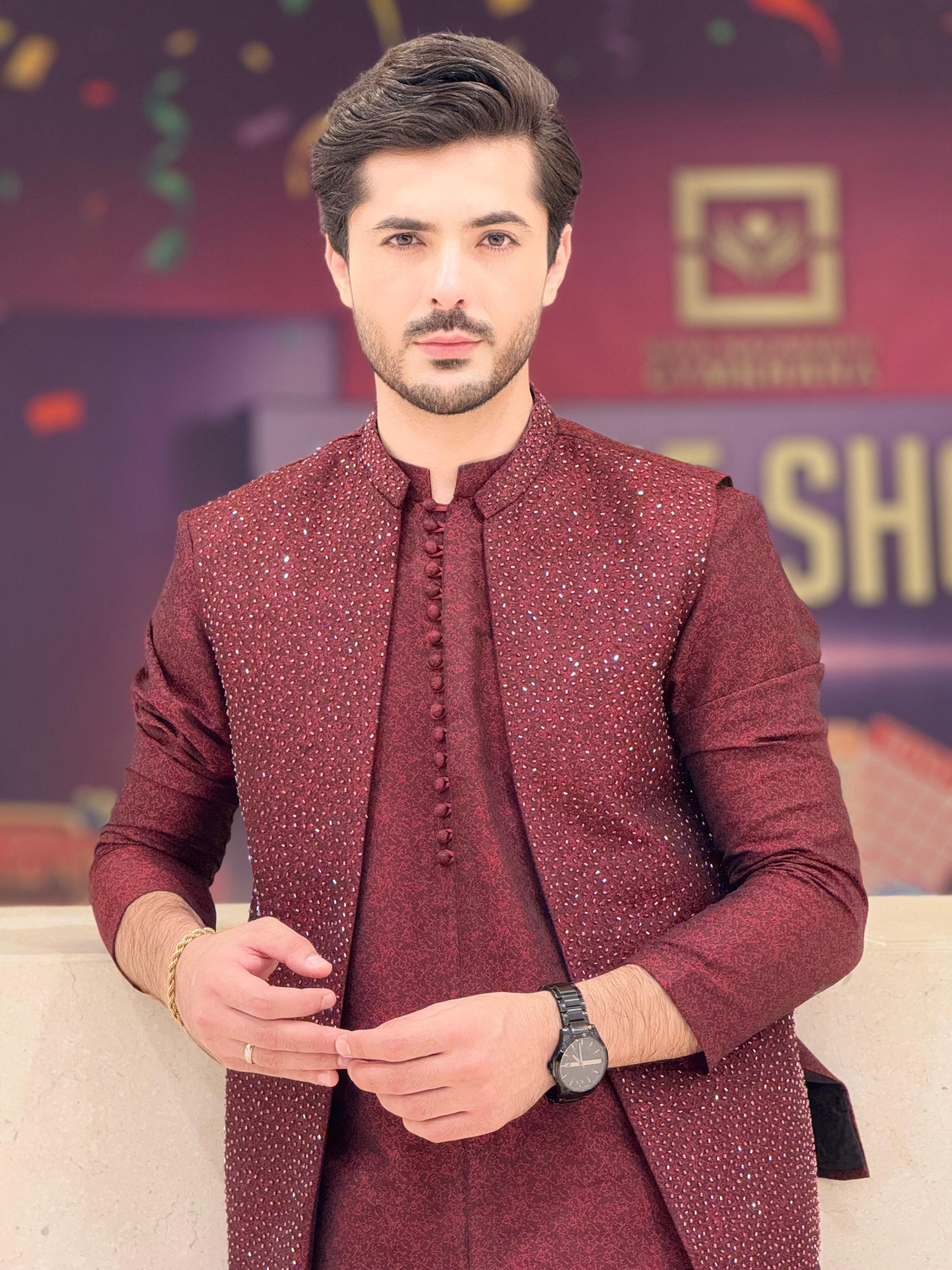 Dark Maroon Cutdana Jamawar Waistcoat Kurta (3-Piece) - Image 4