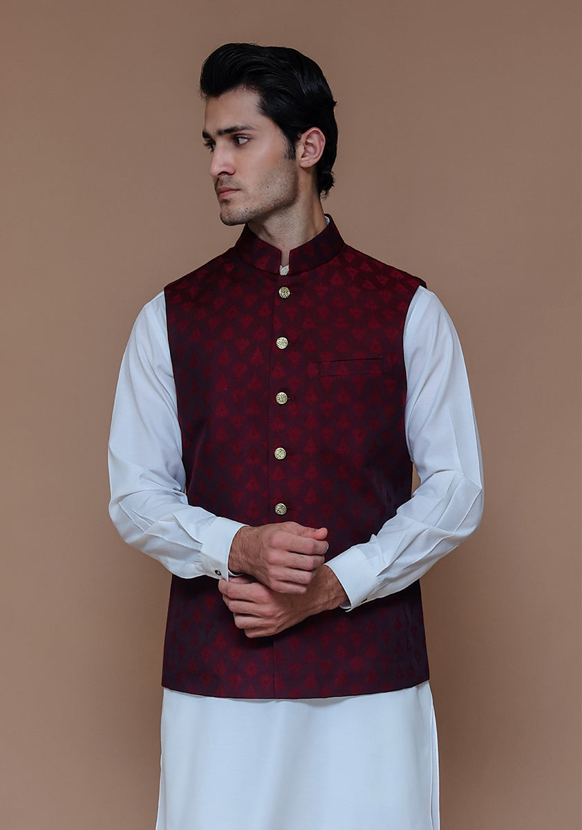 Maroon Woven Jamawar Waistcoat (3-Piece) - Image 3