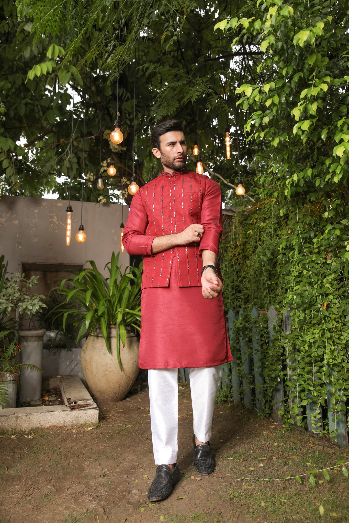 Maroon Panni Embroidered Raw Silk Waistcoat Kurta (3-Piece) - Image 4
