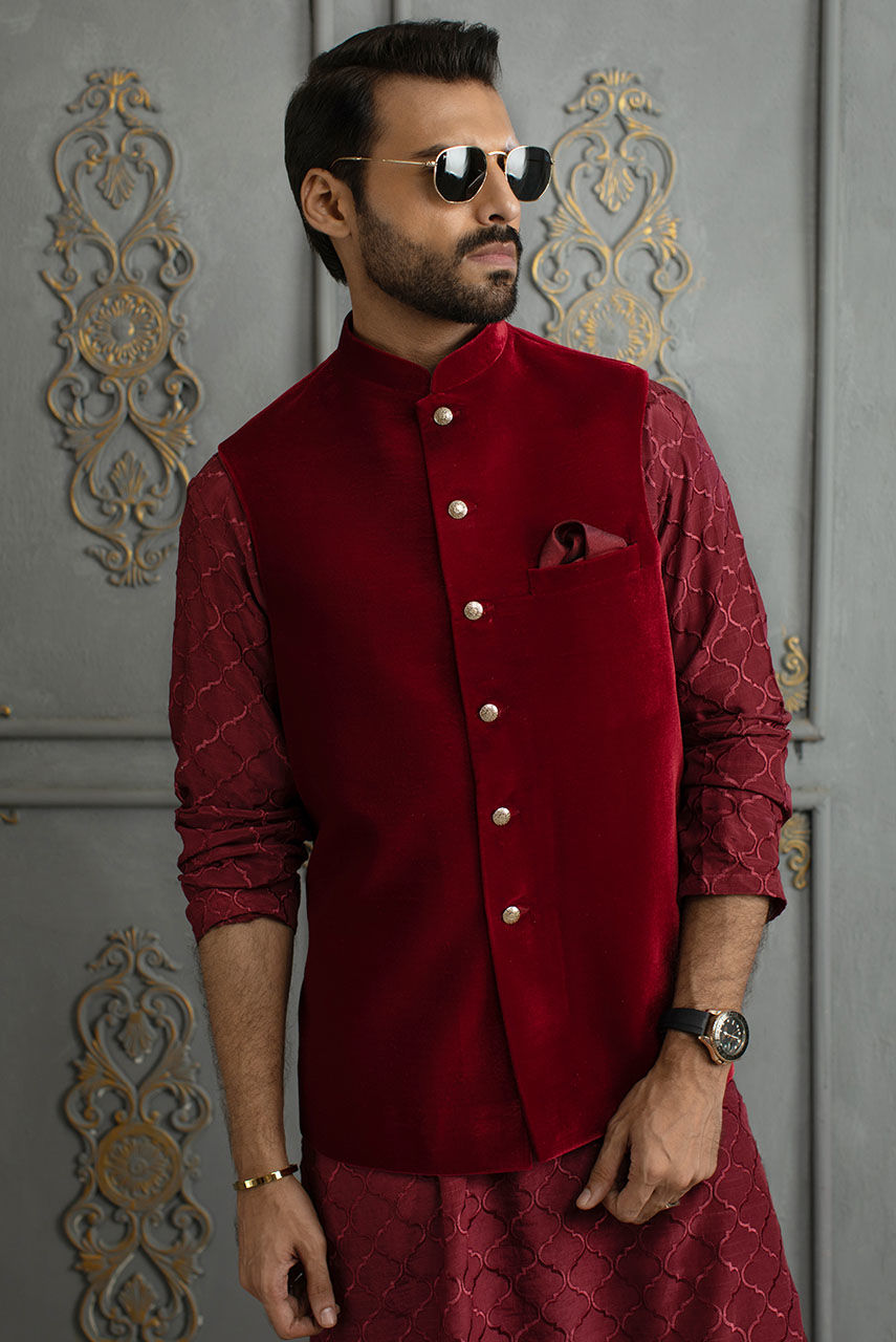Maroon Velvet Waistcoat with Metal Buttons (3-Piece) - Image 2