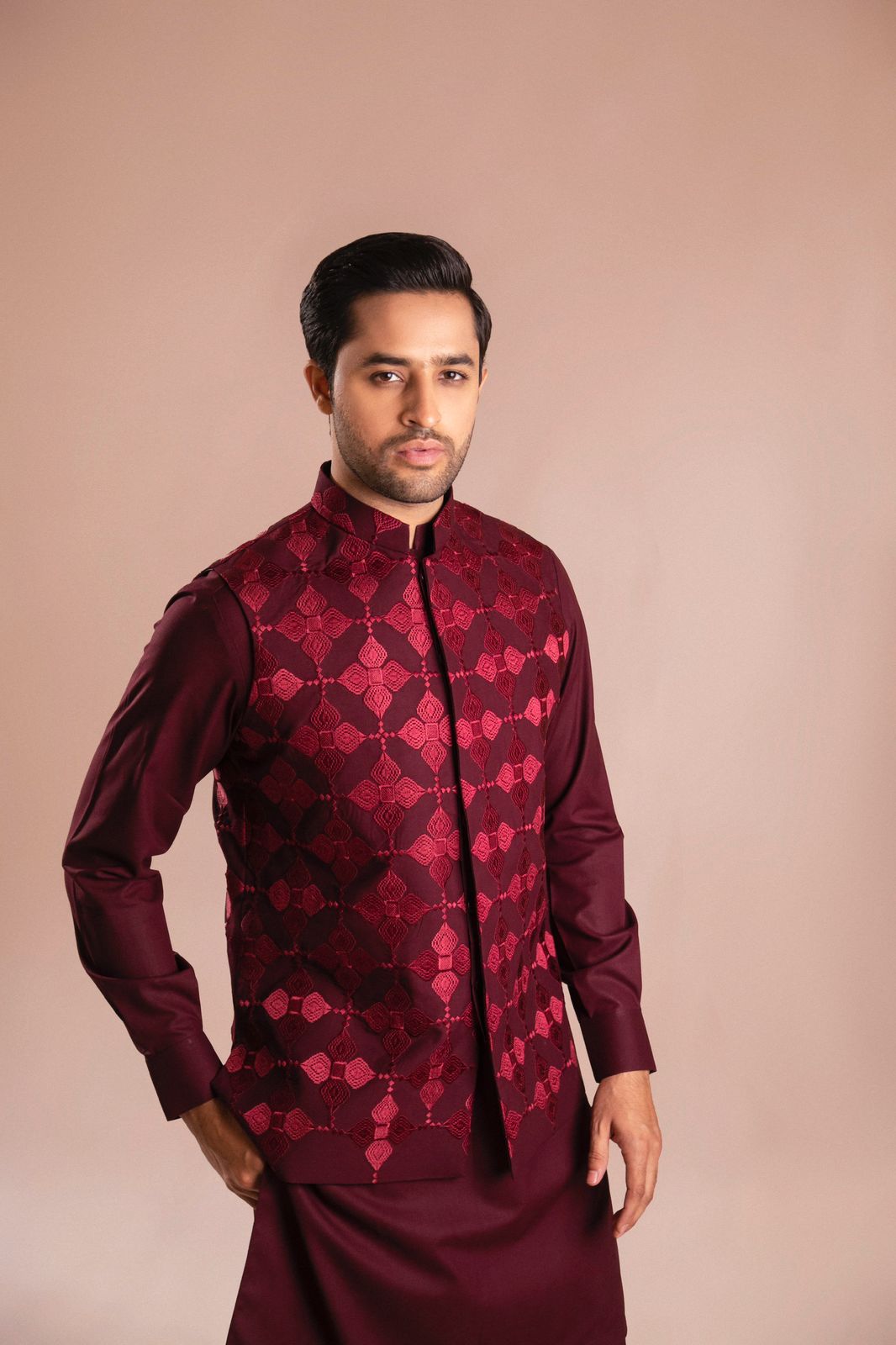 Maroon Embroidered Wash & Wear Waistcoat Kurta (3-Piece) - Image 4