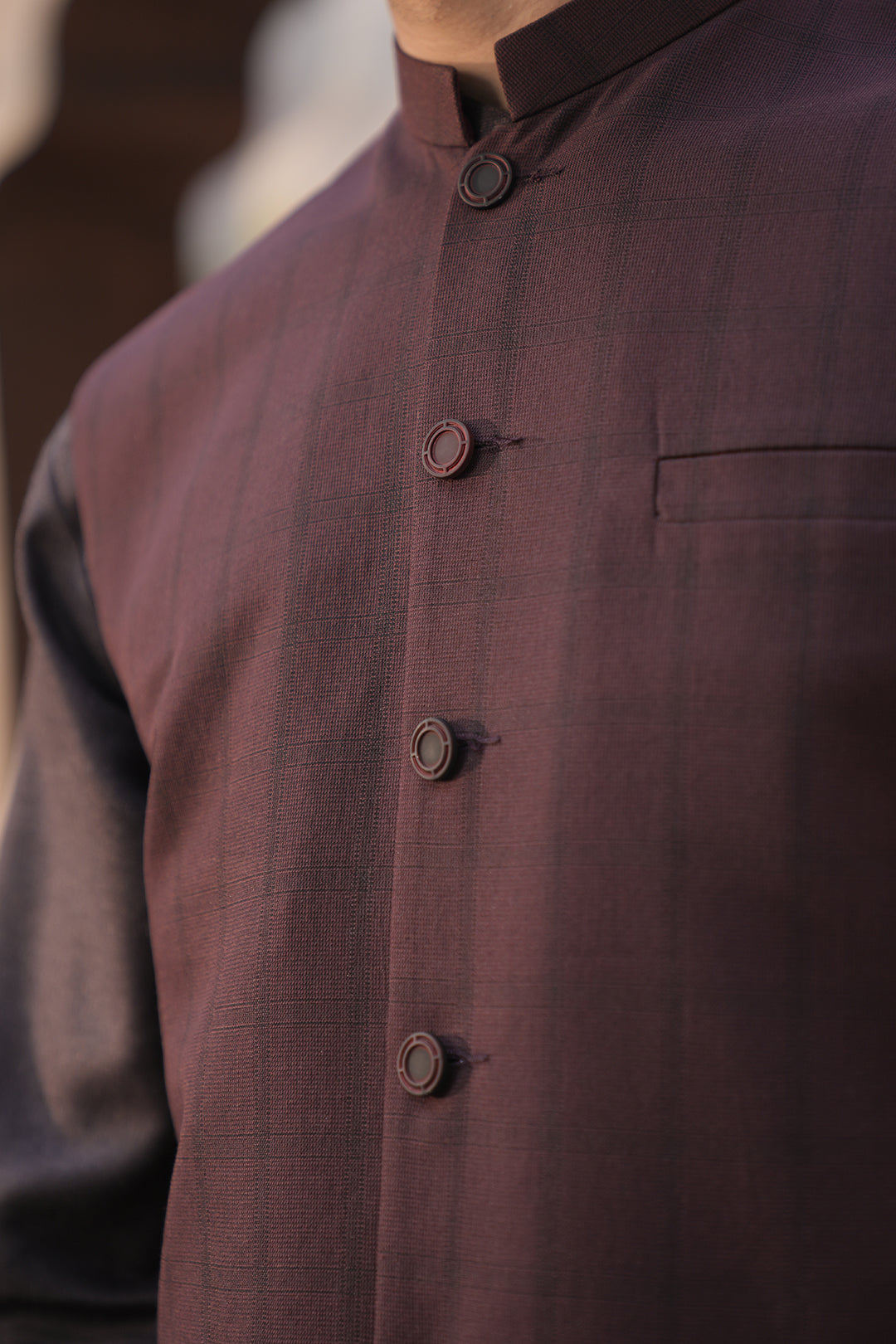 Maroon Yarn-Dyed Waistcoat Kurta Set (3-Piece) - Image 2