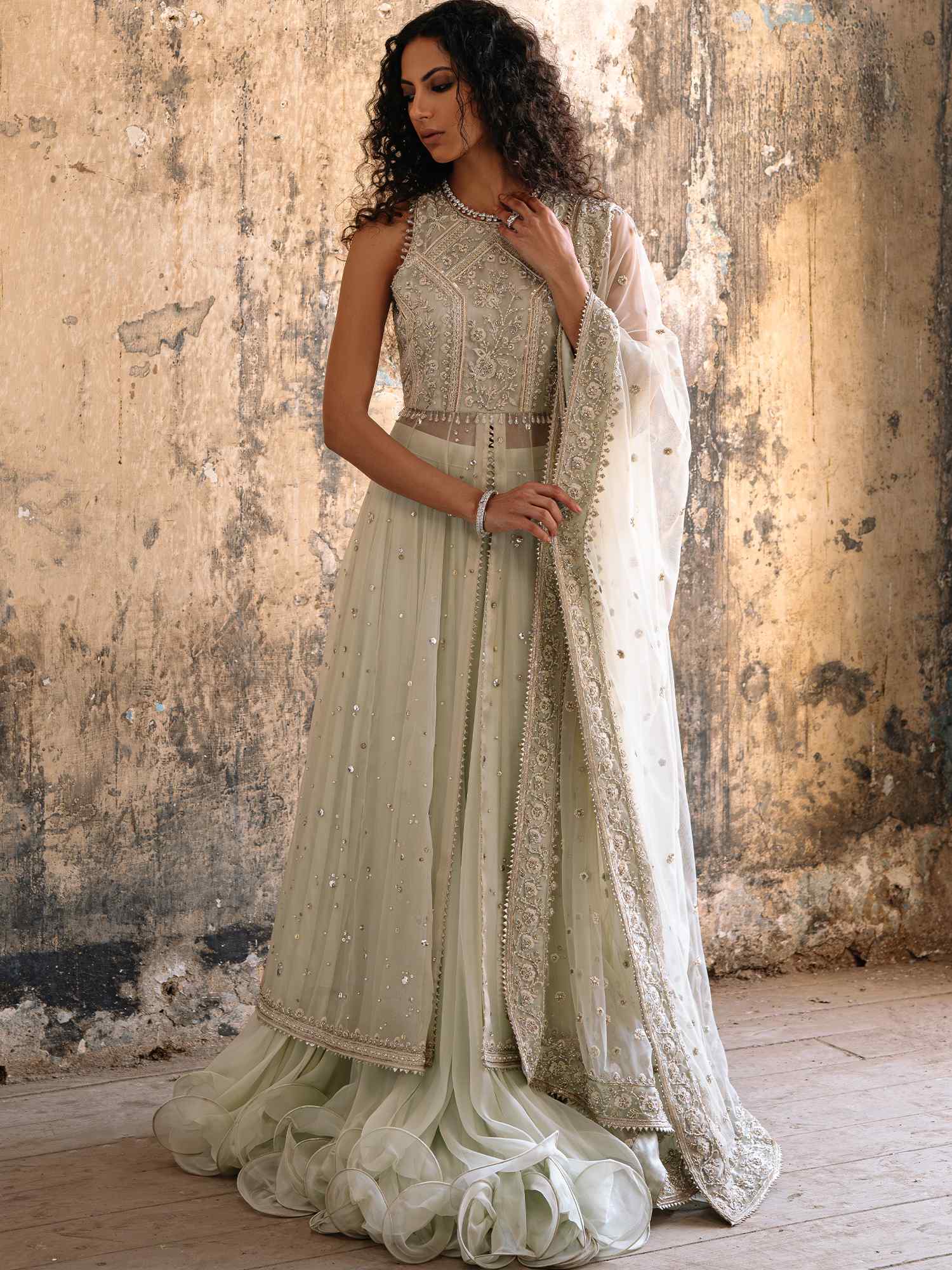 Pakistani Hint of Mint Zardozi Organza Lehenga (3-Piece) - Image 3