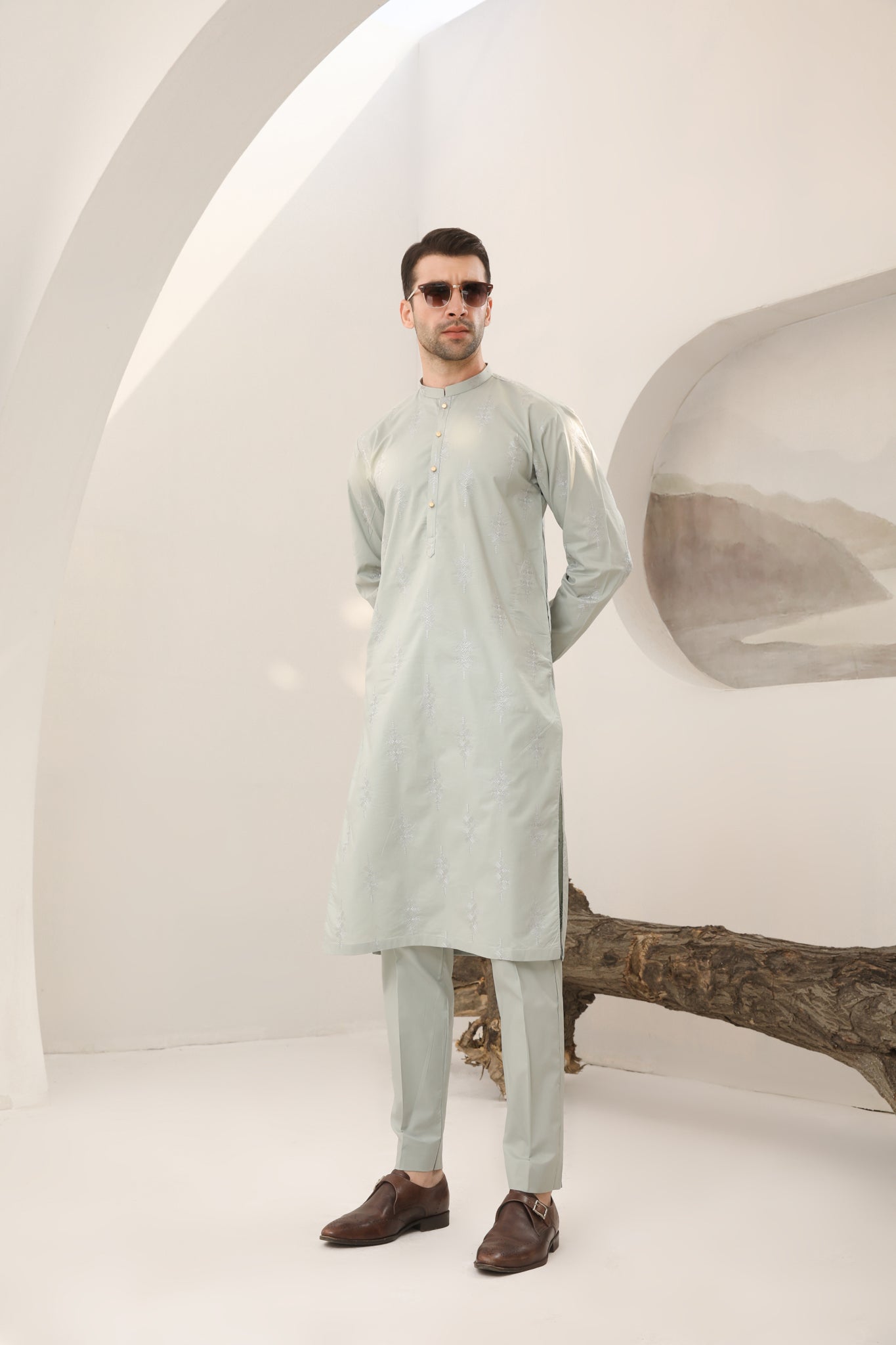 Light Mint Schiffli Embroidered Cotton Kurta Pajama (2-Piece) - Image 3