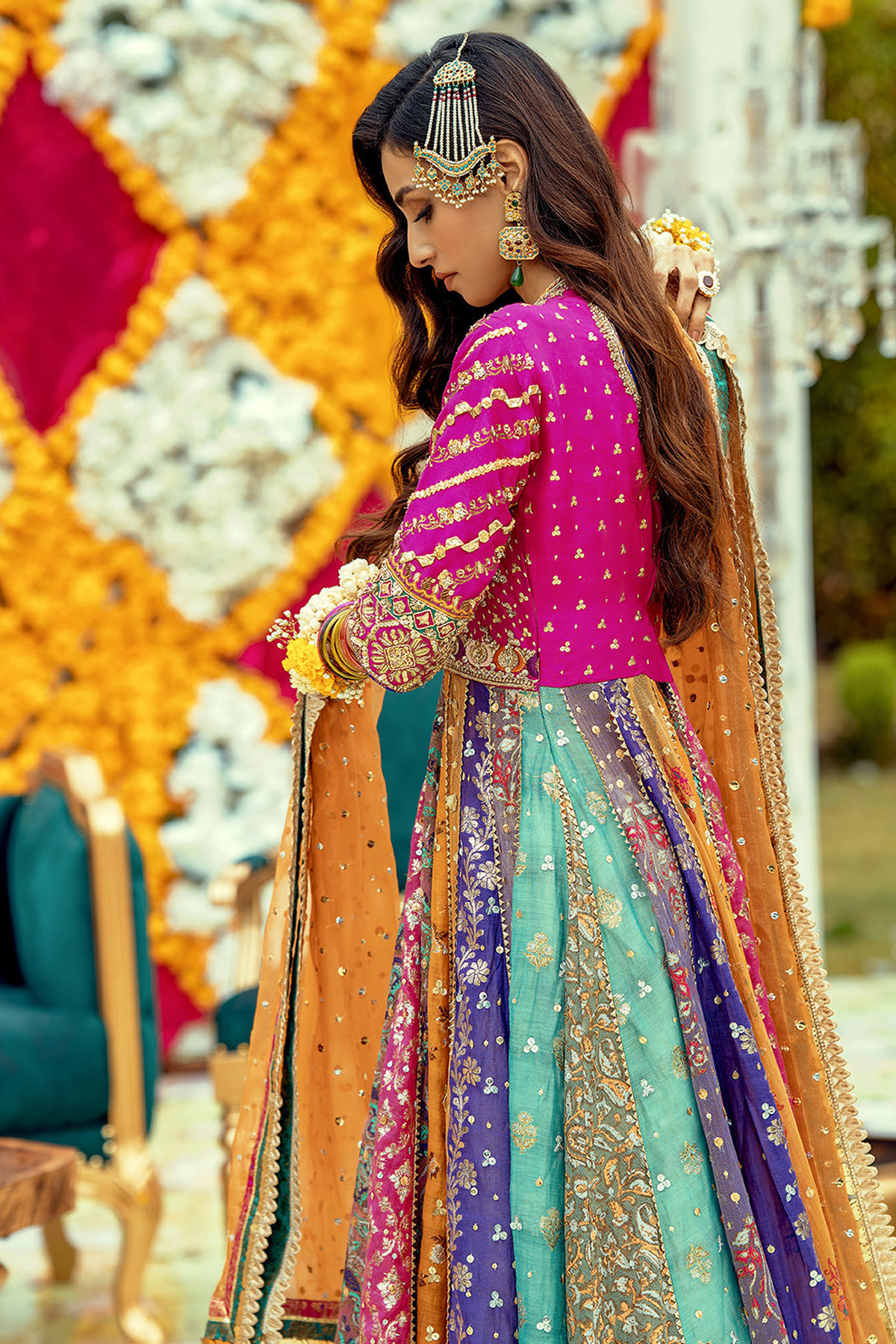 Pakistani Multicolour Zardozi Lorex Kalidar Dress (2-Piece) - Image 8