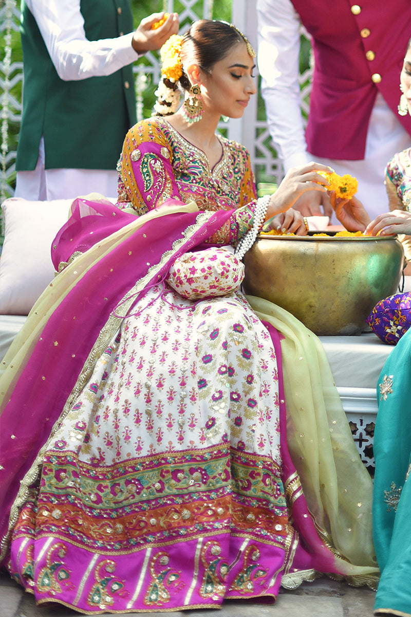 Pakistani Multi-Tone Zardozi Raw Silk Kalidar (3-Piece) - Image 4