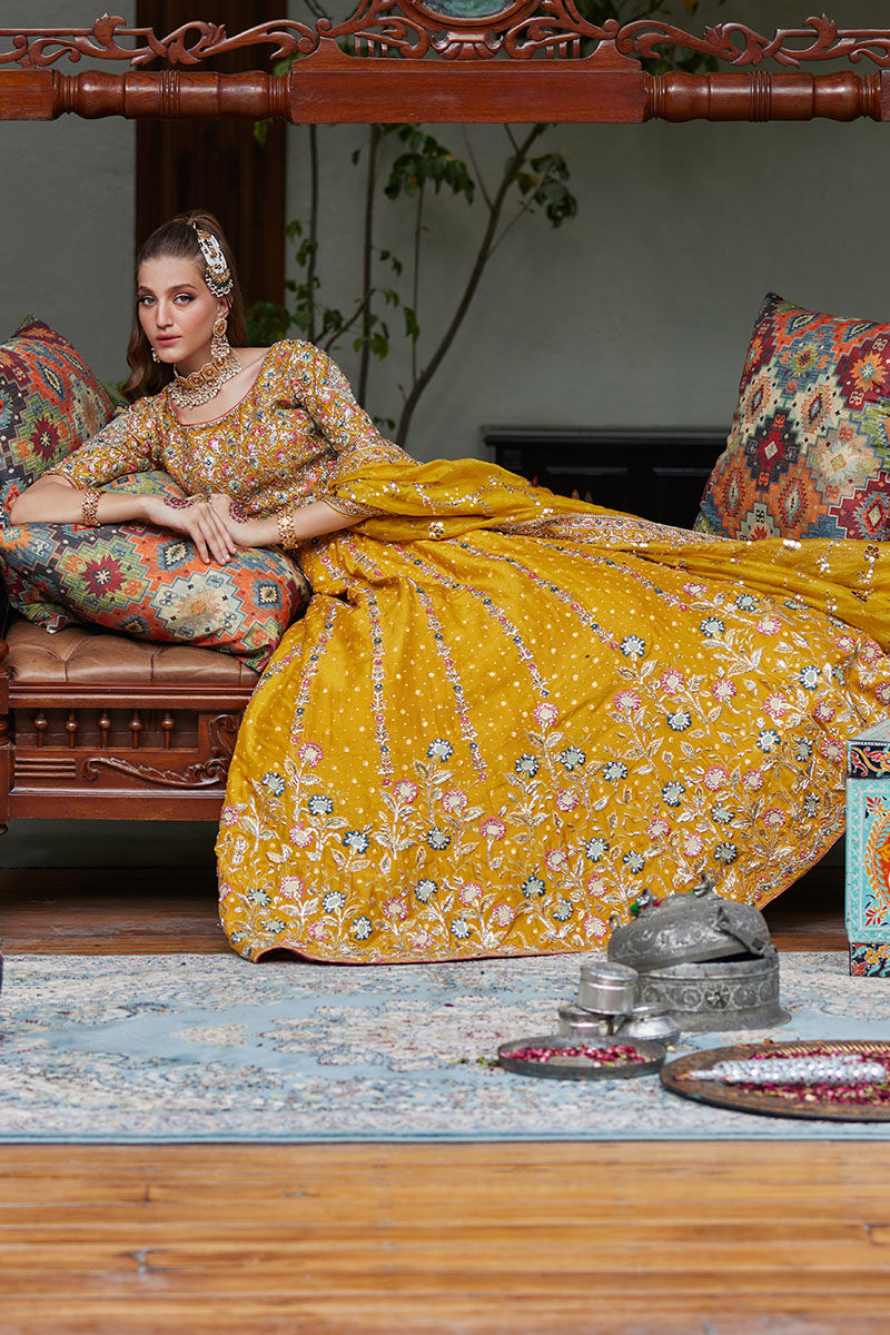 Pakistani Honey Mustard Embellished Silk-Blend Lehenga Choli (3-Piece) - Image 4