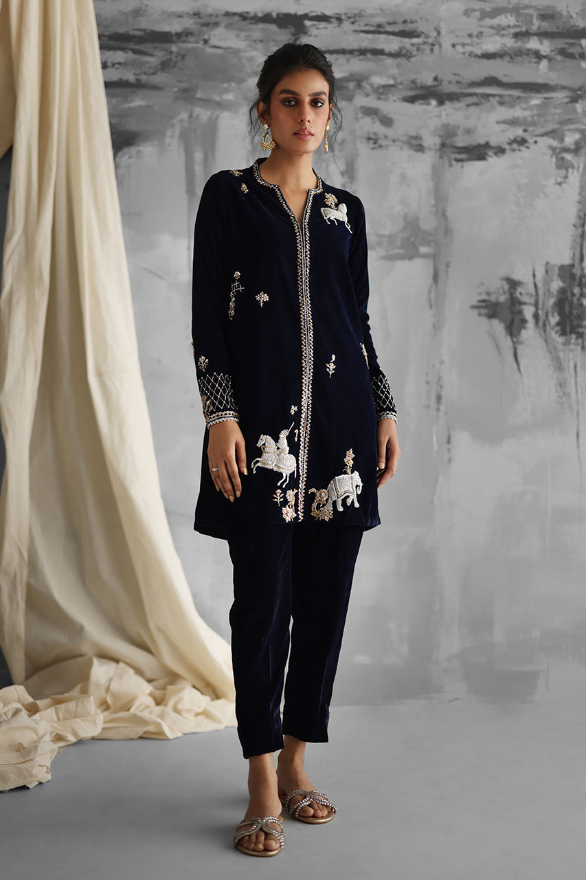 Pakistani Navy Zardozi Velvet Achkan Set (3-Piece) - Image 3
