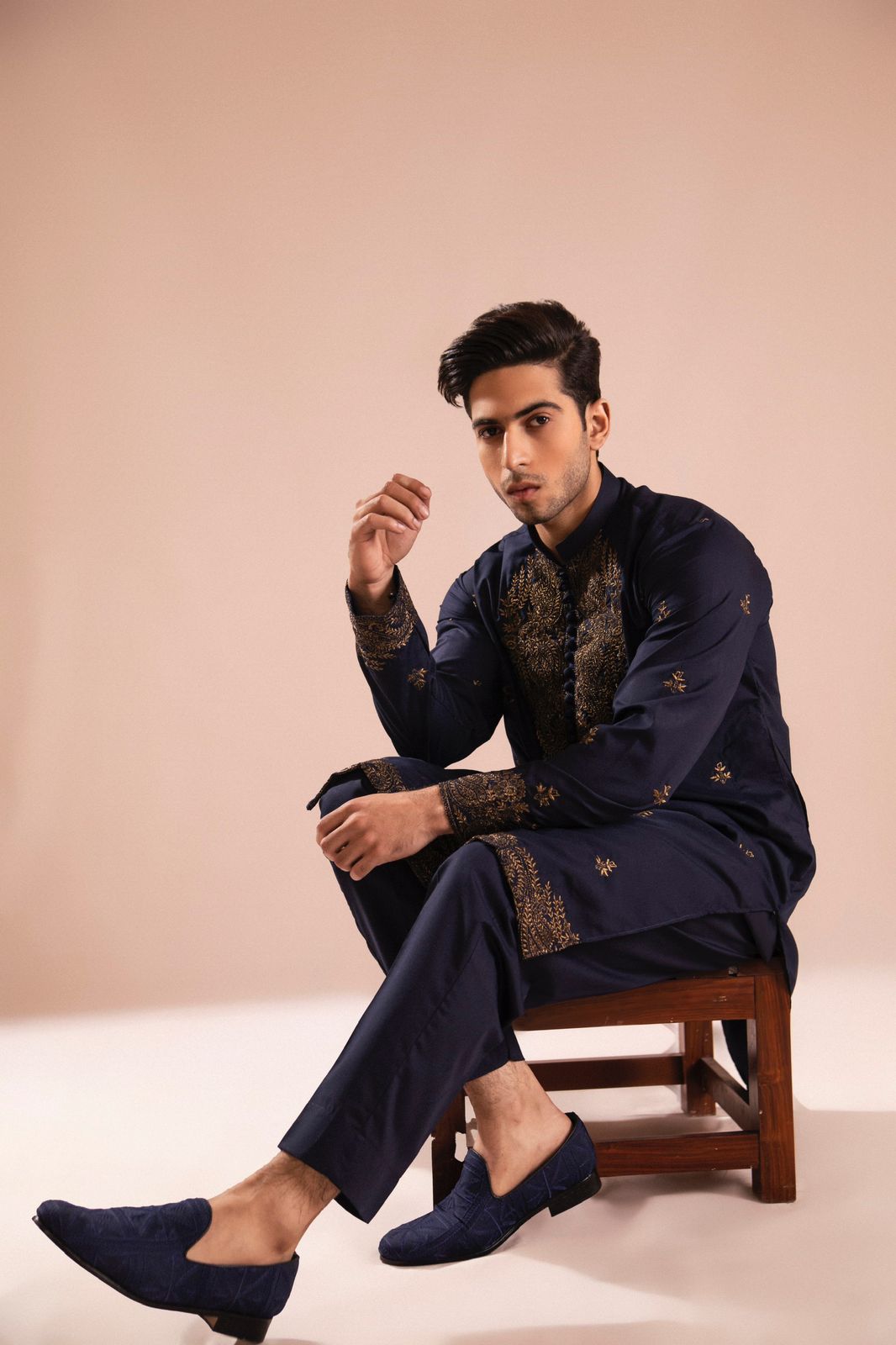Navy Copper Tilla Embroidered Wash & Wear Kurta Pajama (2-Piece) - Image 5