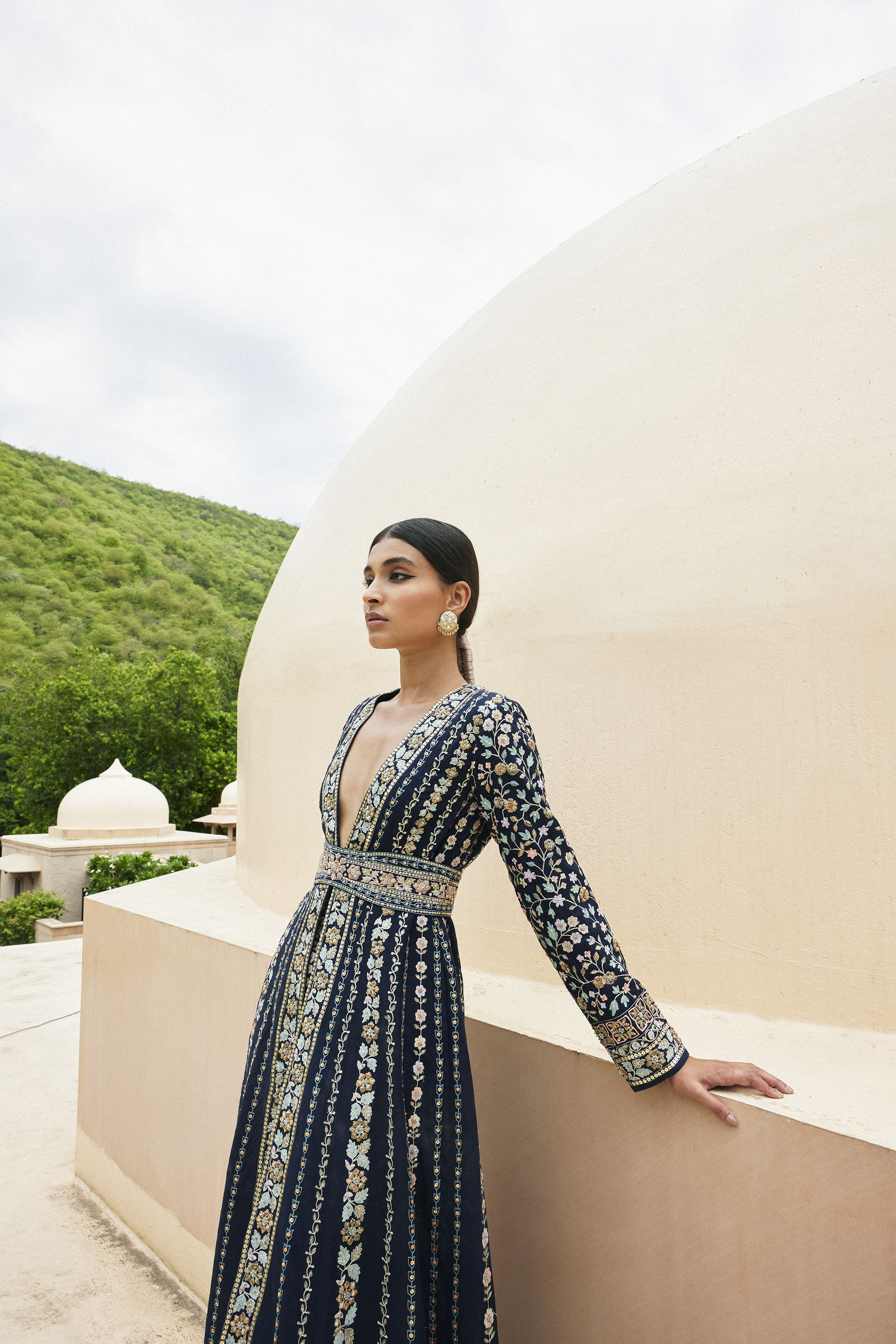 Indian Navy Blue Zardozi Embroidered Matka Silk Gown (3-Piece) - Image 2