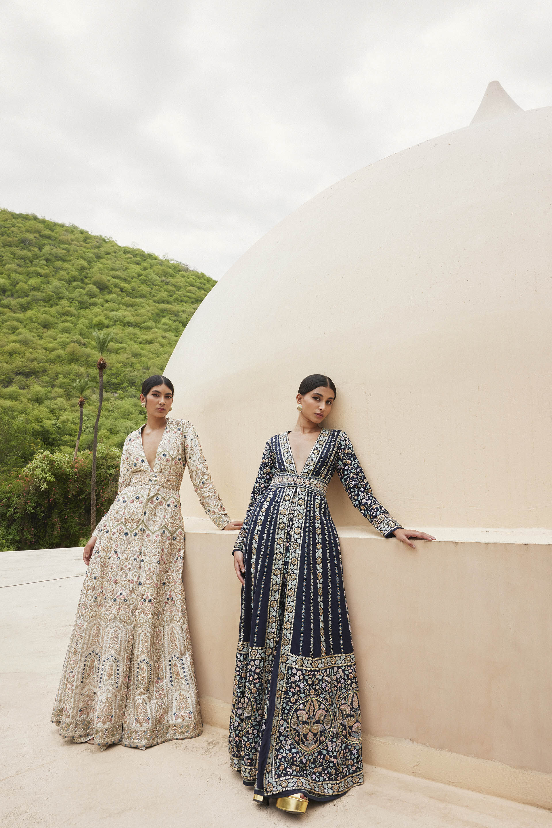 Indian Navy Blue Zardozi Embroidered Matka Silk Gown (3-Piece) - Image 4